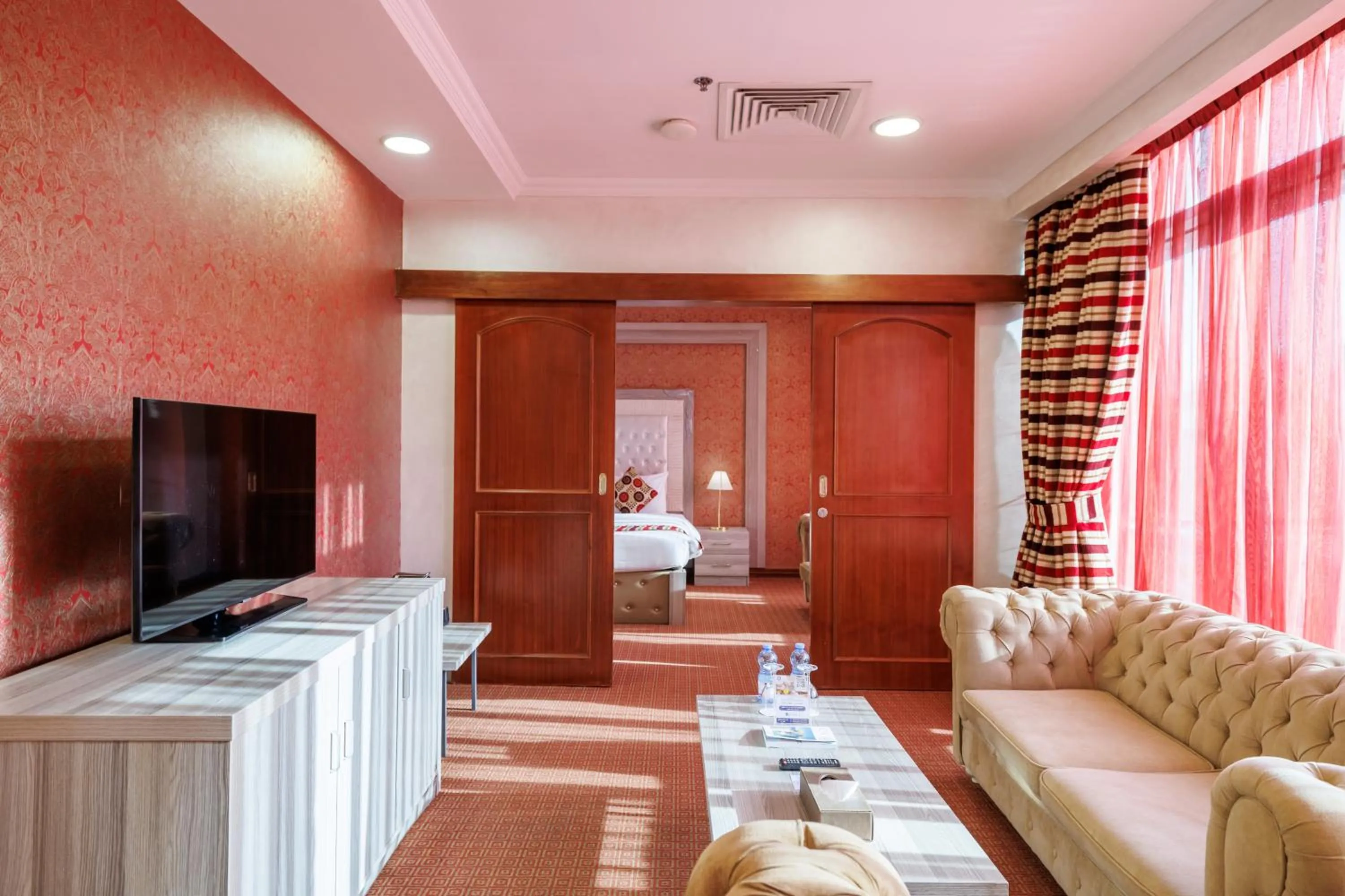 Living room in Sapphire Plaza Hotel