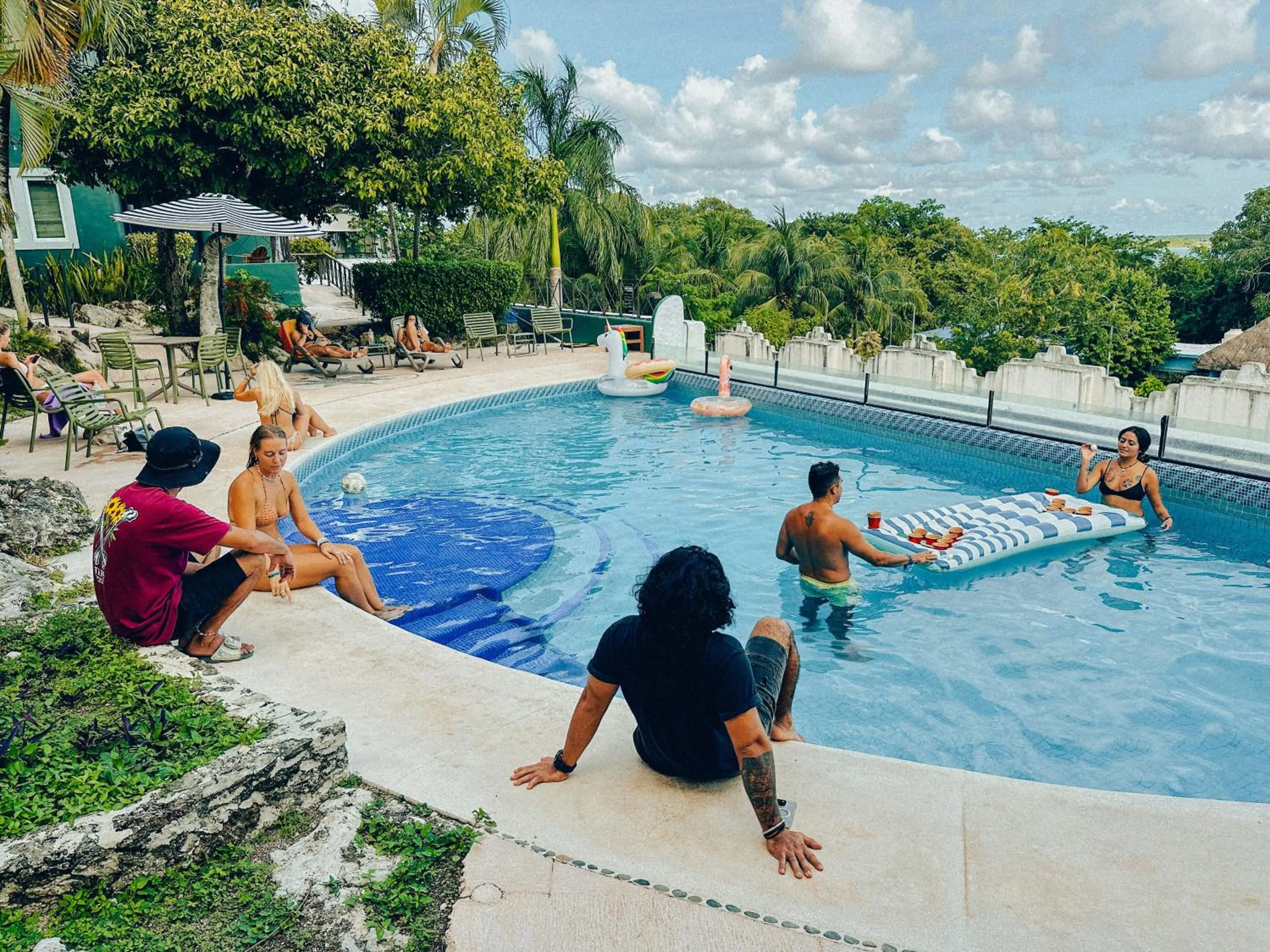 Day in Viajero Bacalar Hostel