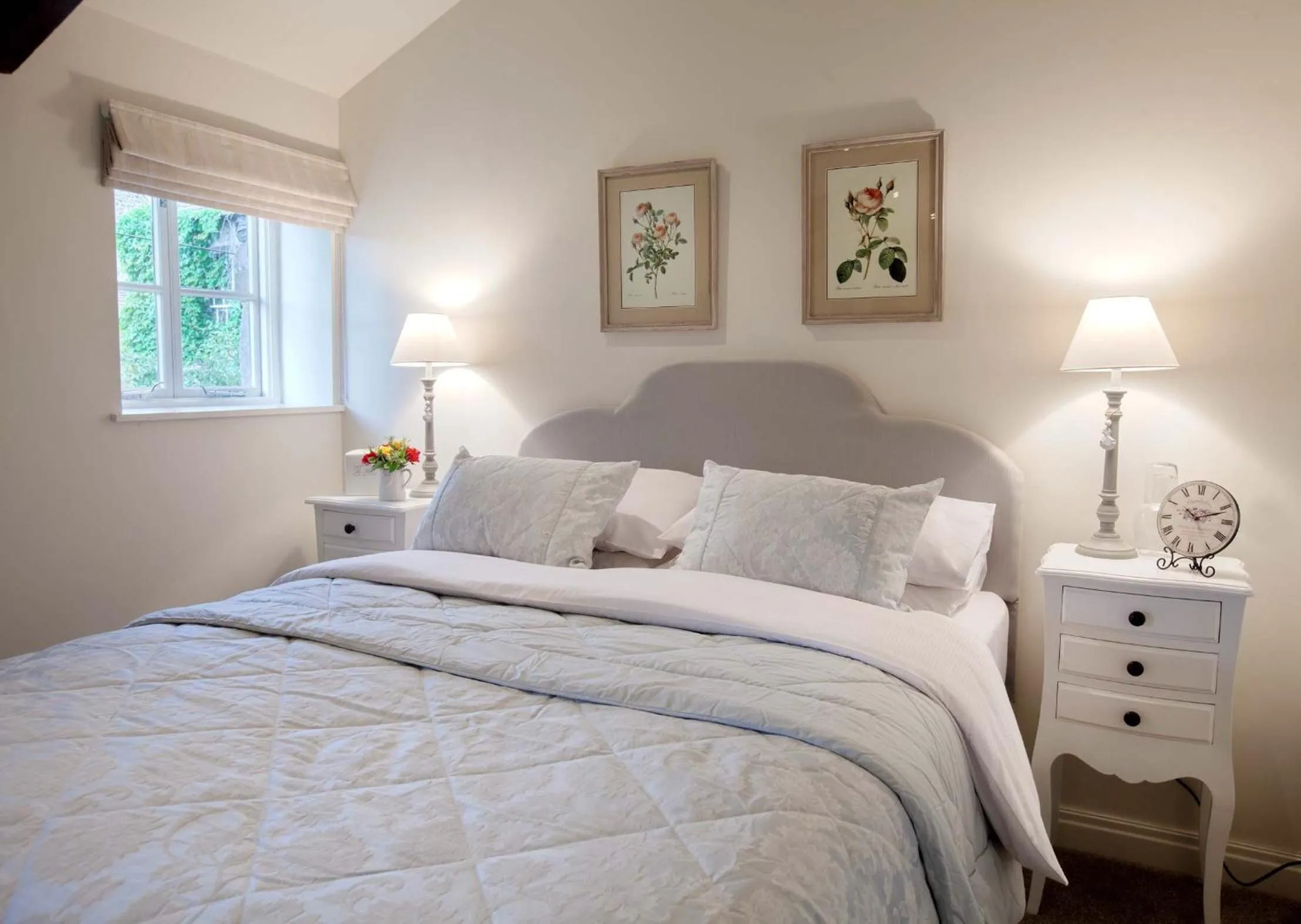 Bed in Linton Court Coach House