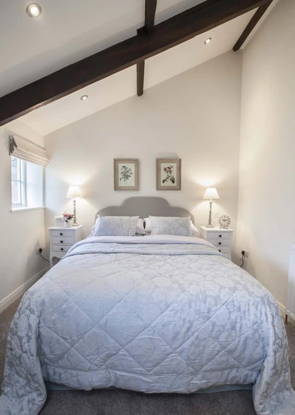 Day, Bed in Linton Court Coach House