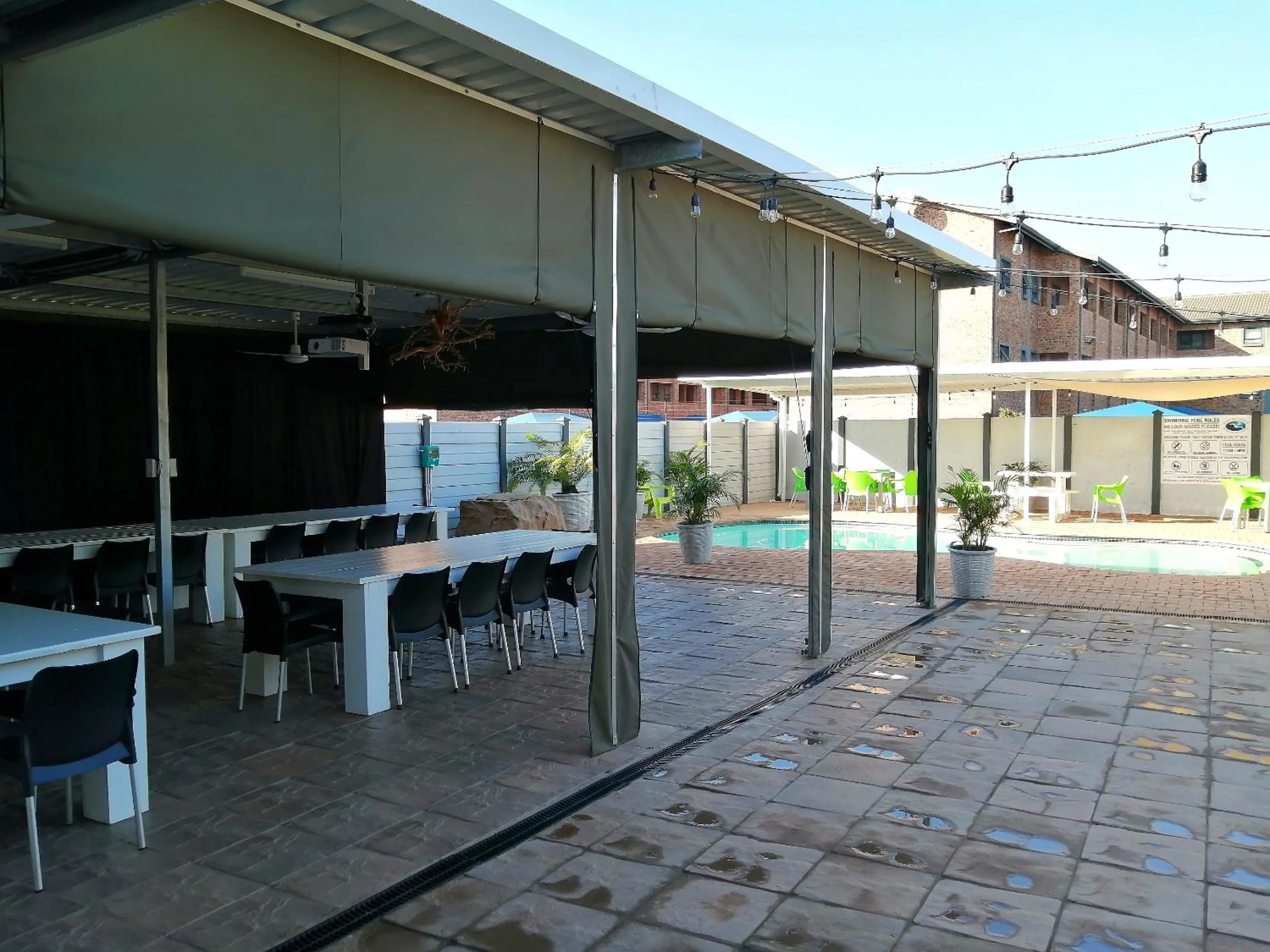 Lounge or bar in Seagull Lodge