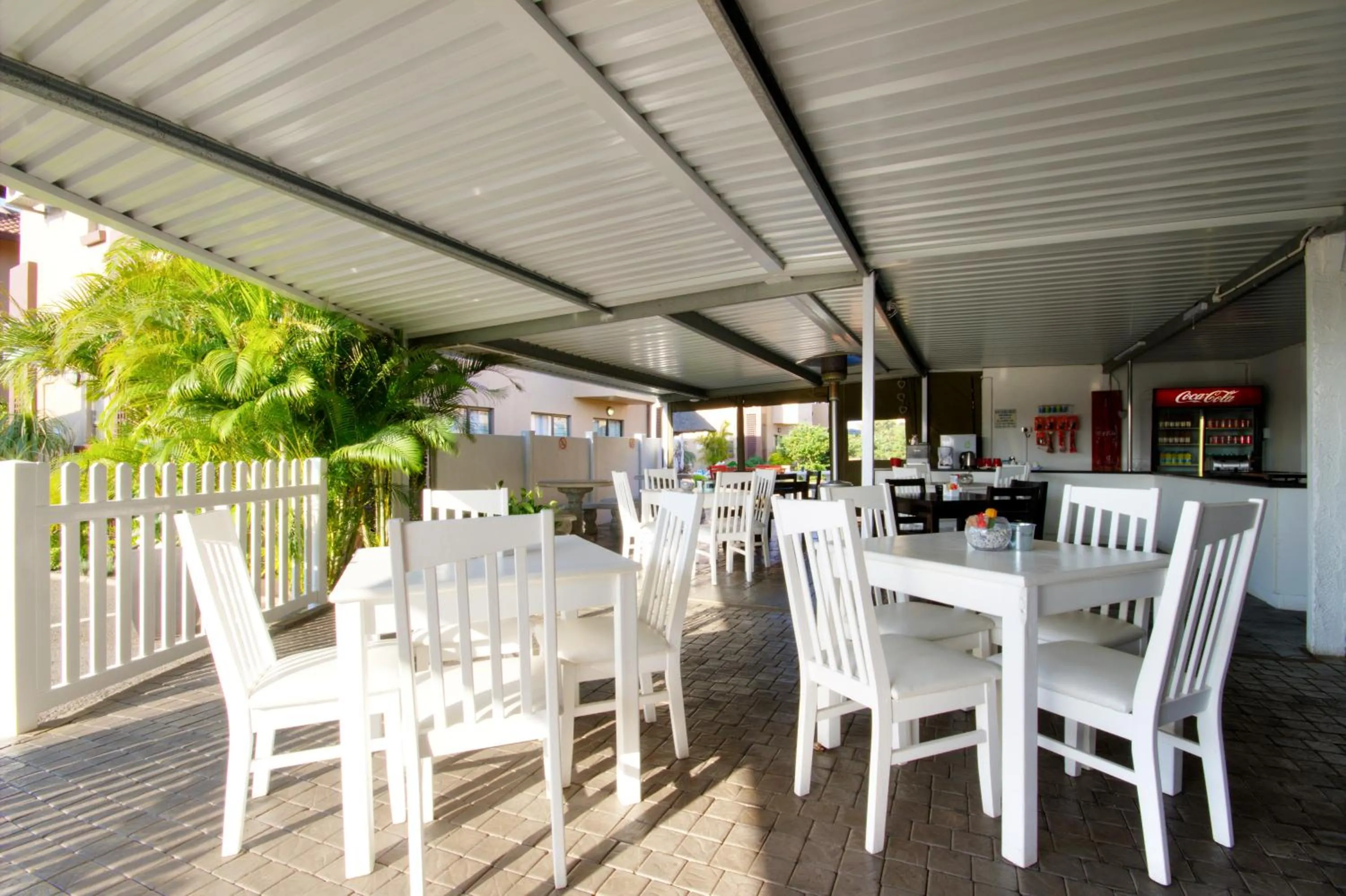 Meals in Seagull Lodge