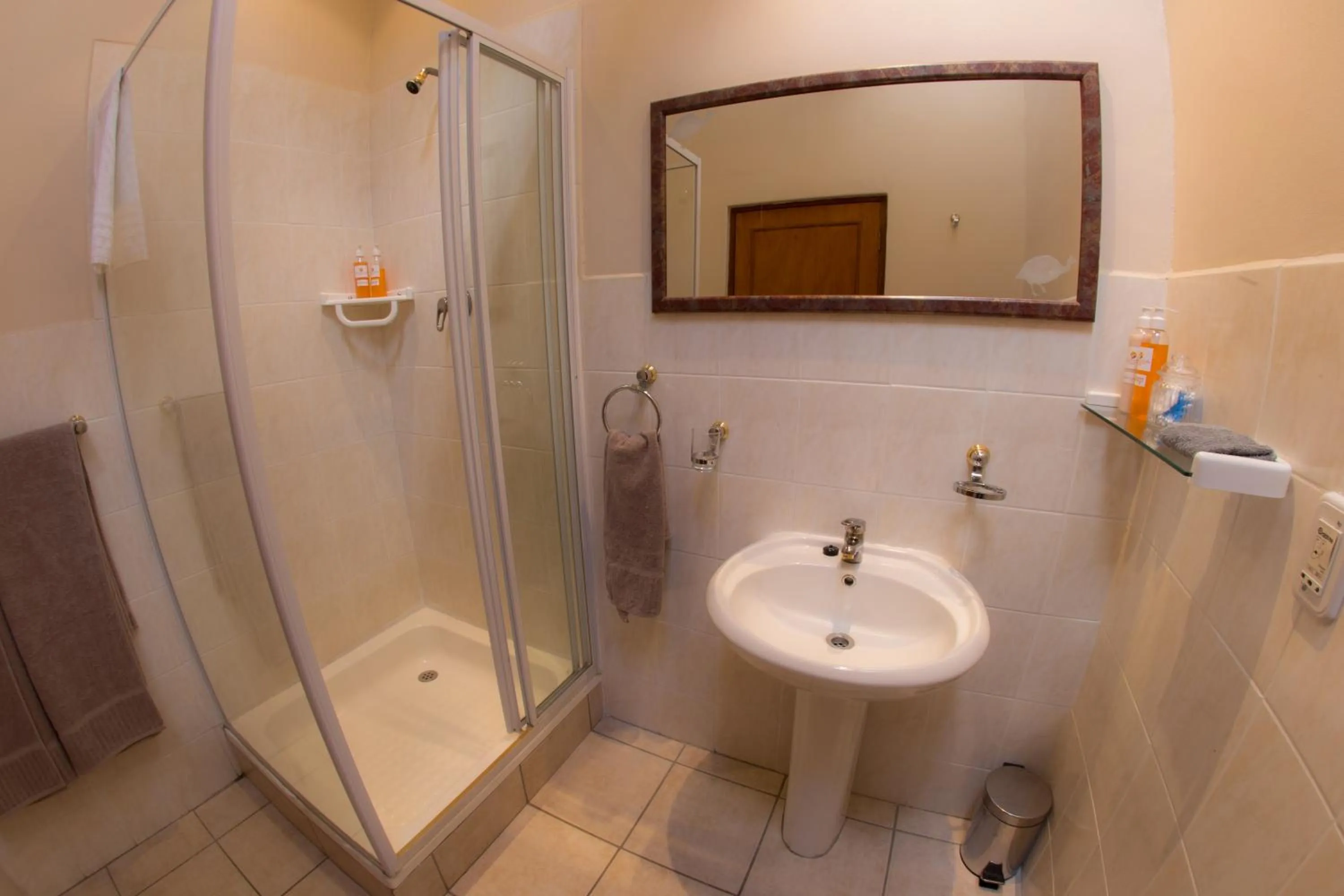 Bathroom in Winelands Villa Guesthouse and Cottages