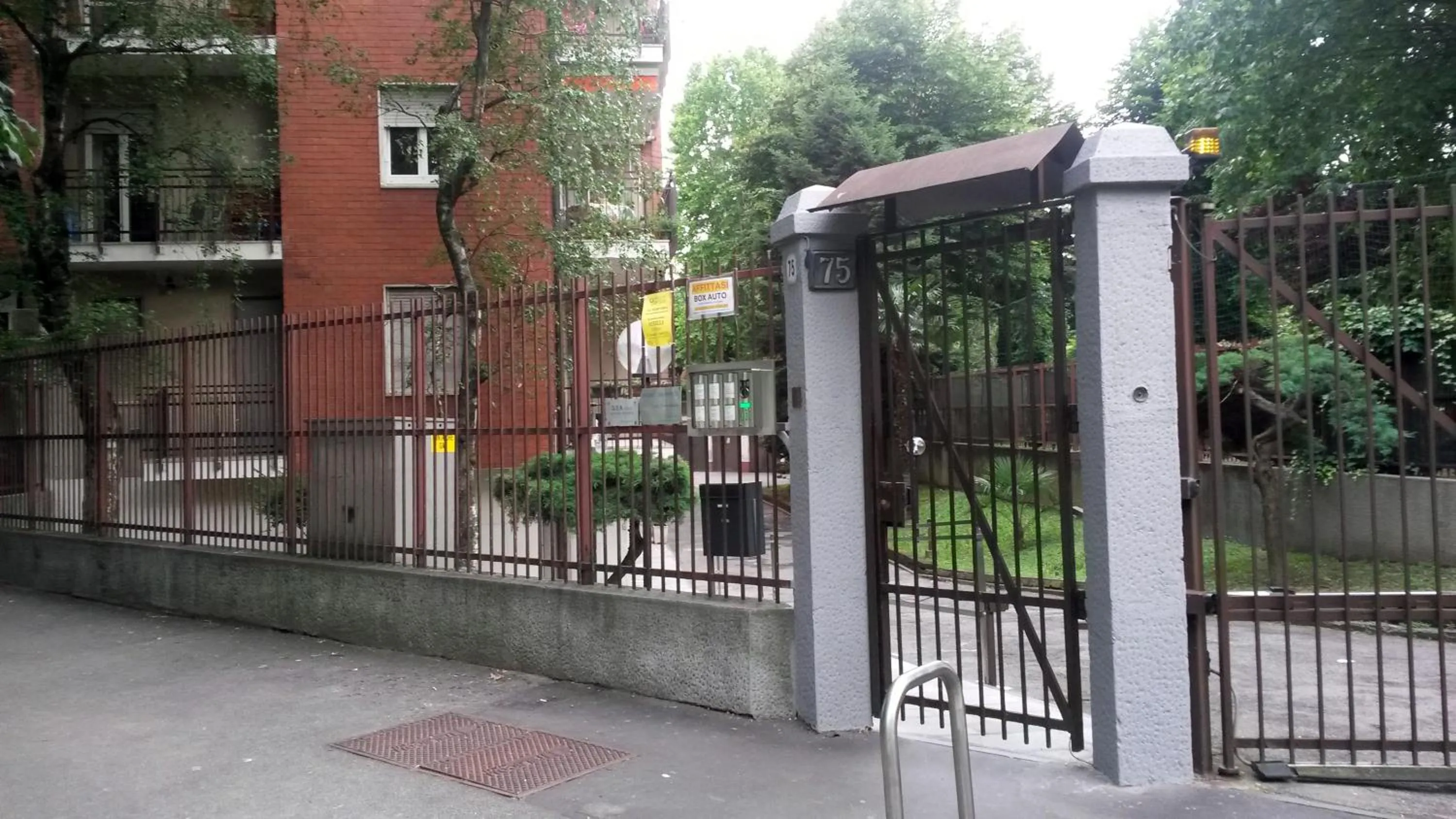 Facade/entrance in Bed & Breakfast A San Siro 75