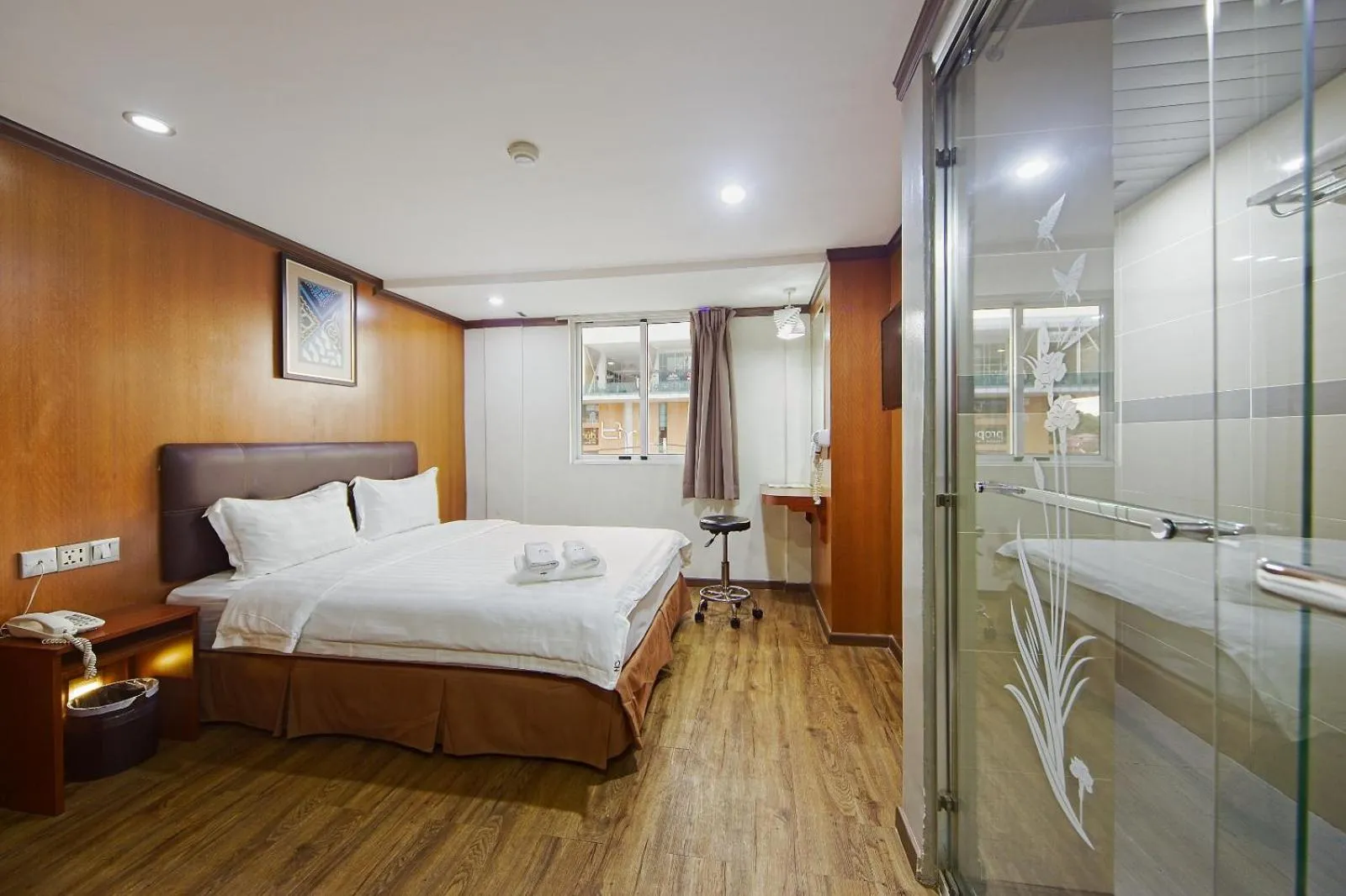 Bed in Chimera Hotel