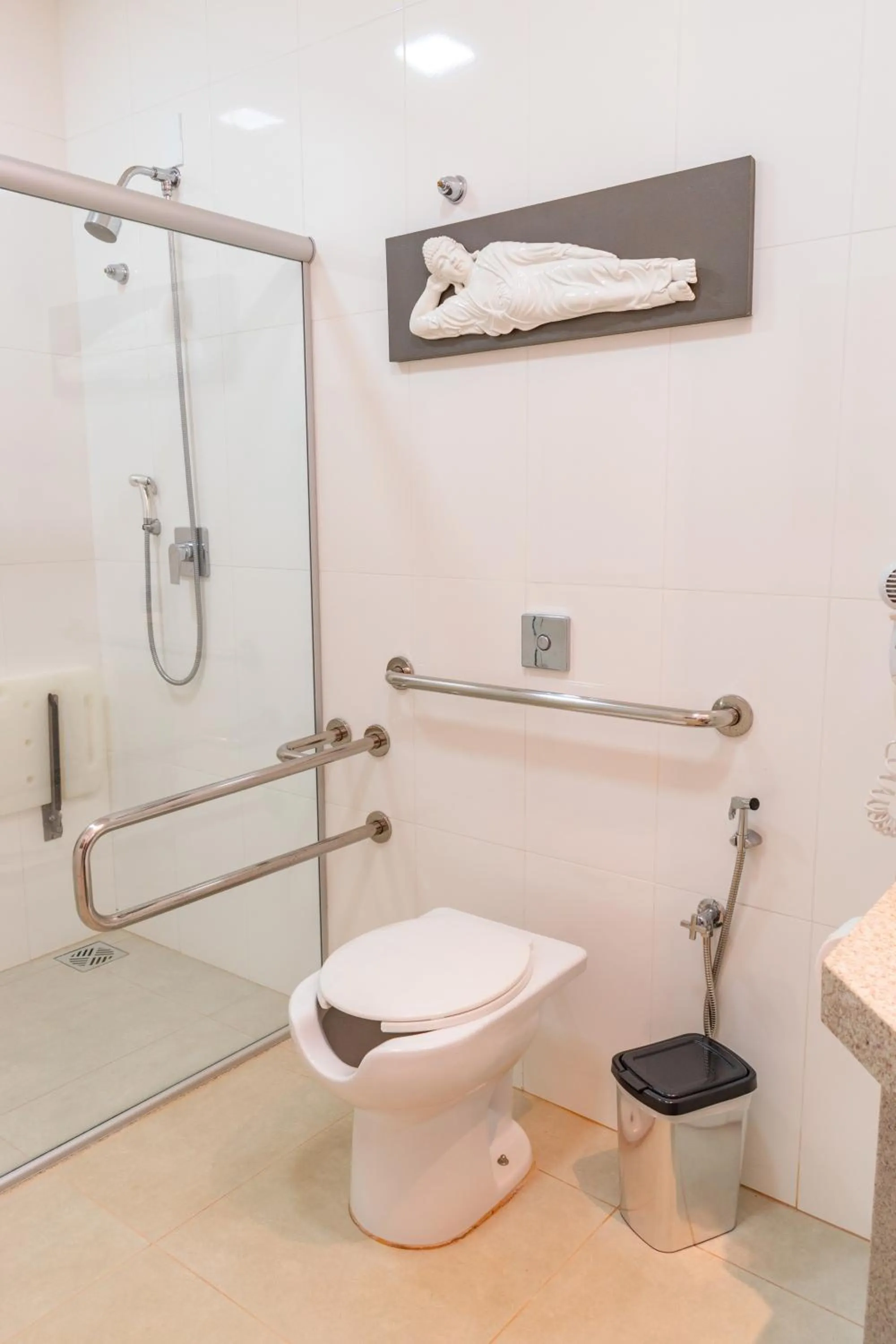 Bathroom in BellaMinas Pousada