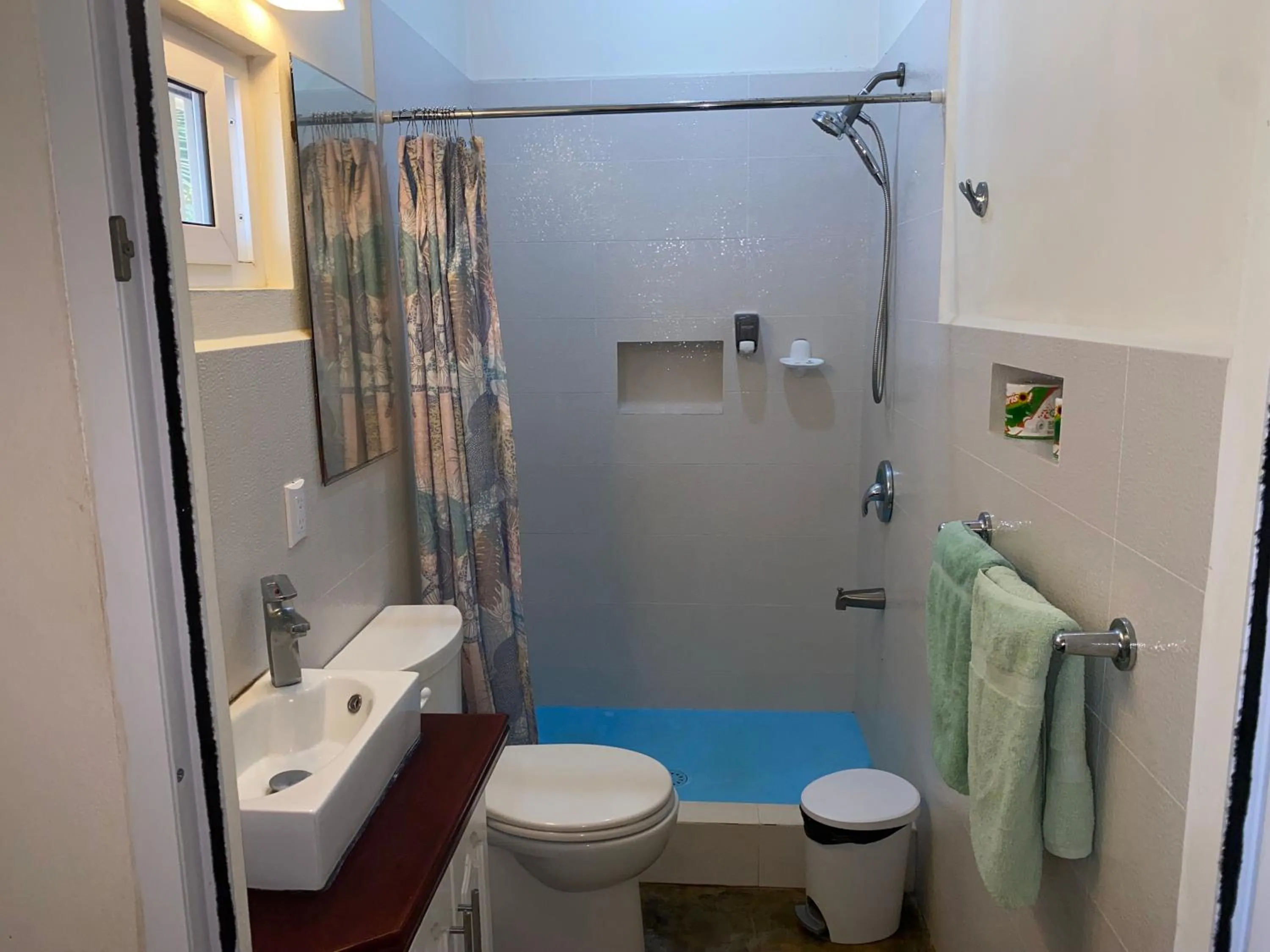 Tranquility Bay Beach Retreat