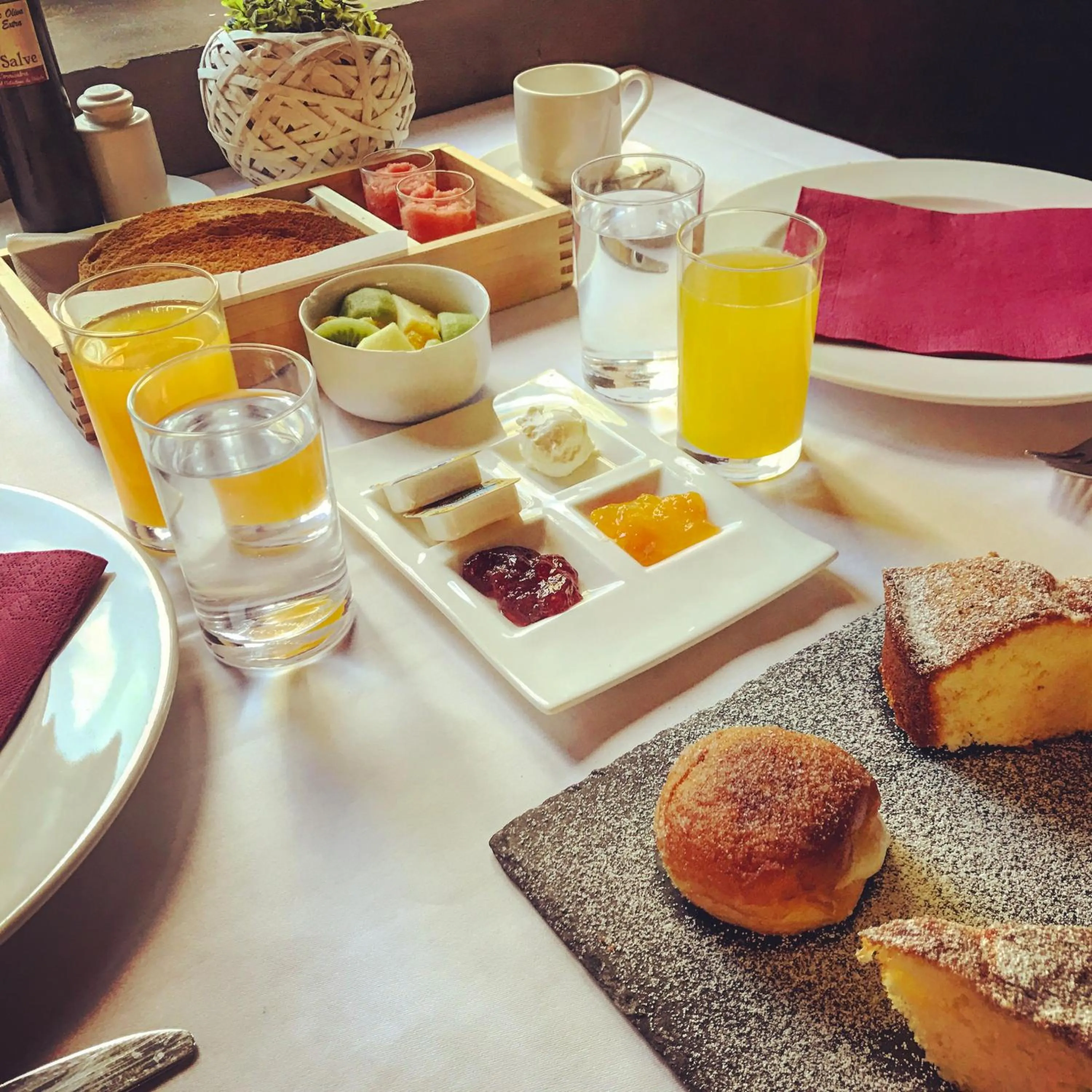 Food and drinks in Hotel & Spa La Salve