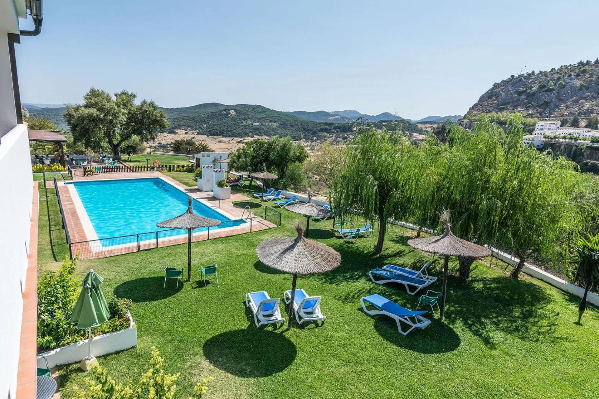 Swimming pool in Villa Turística de Grazalema