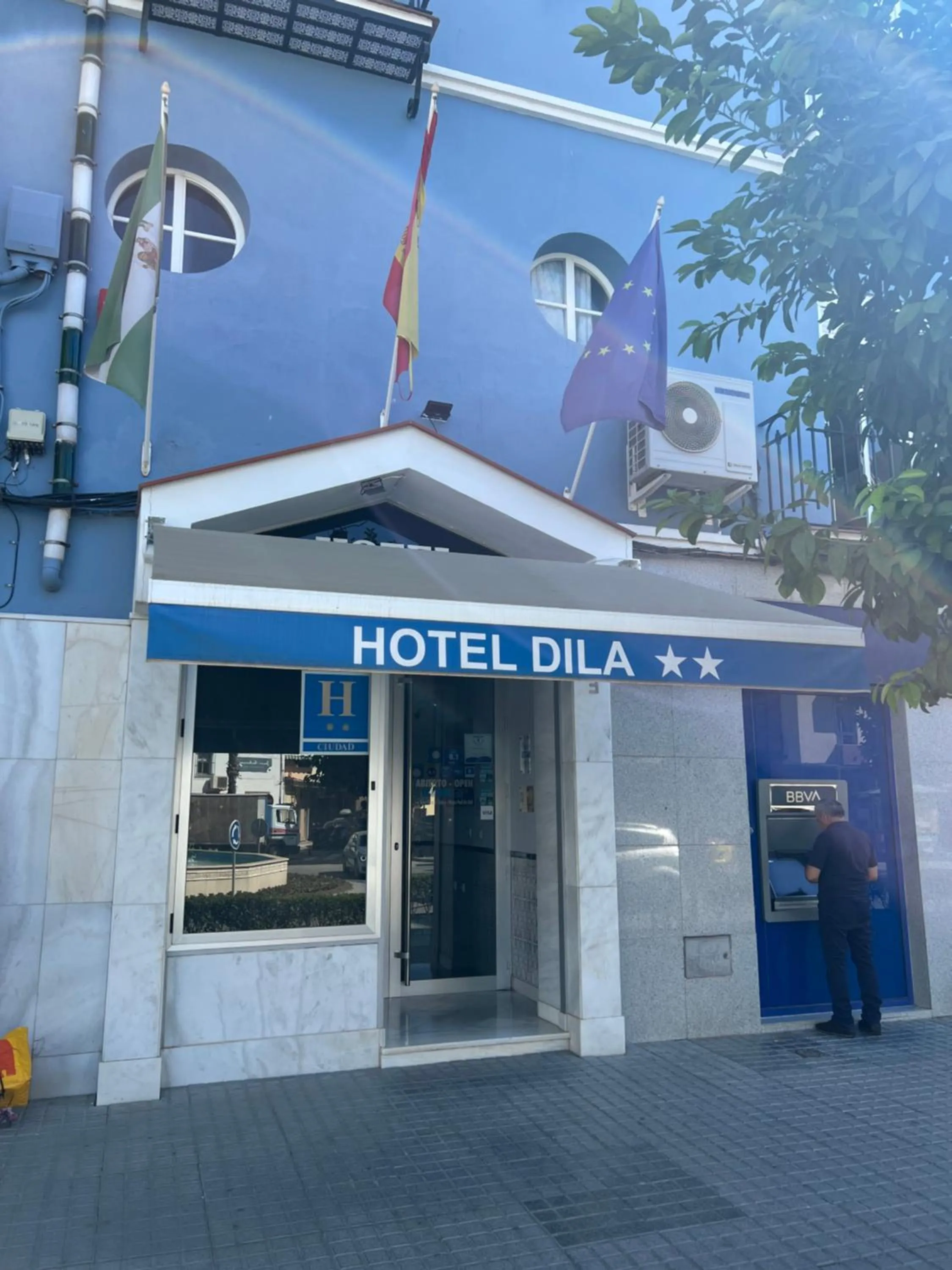 Facade/entrance in Hotel Dila