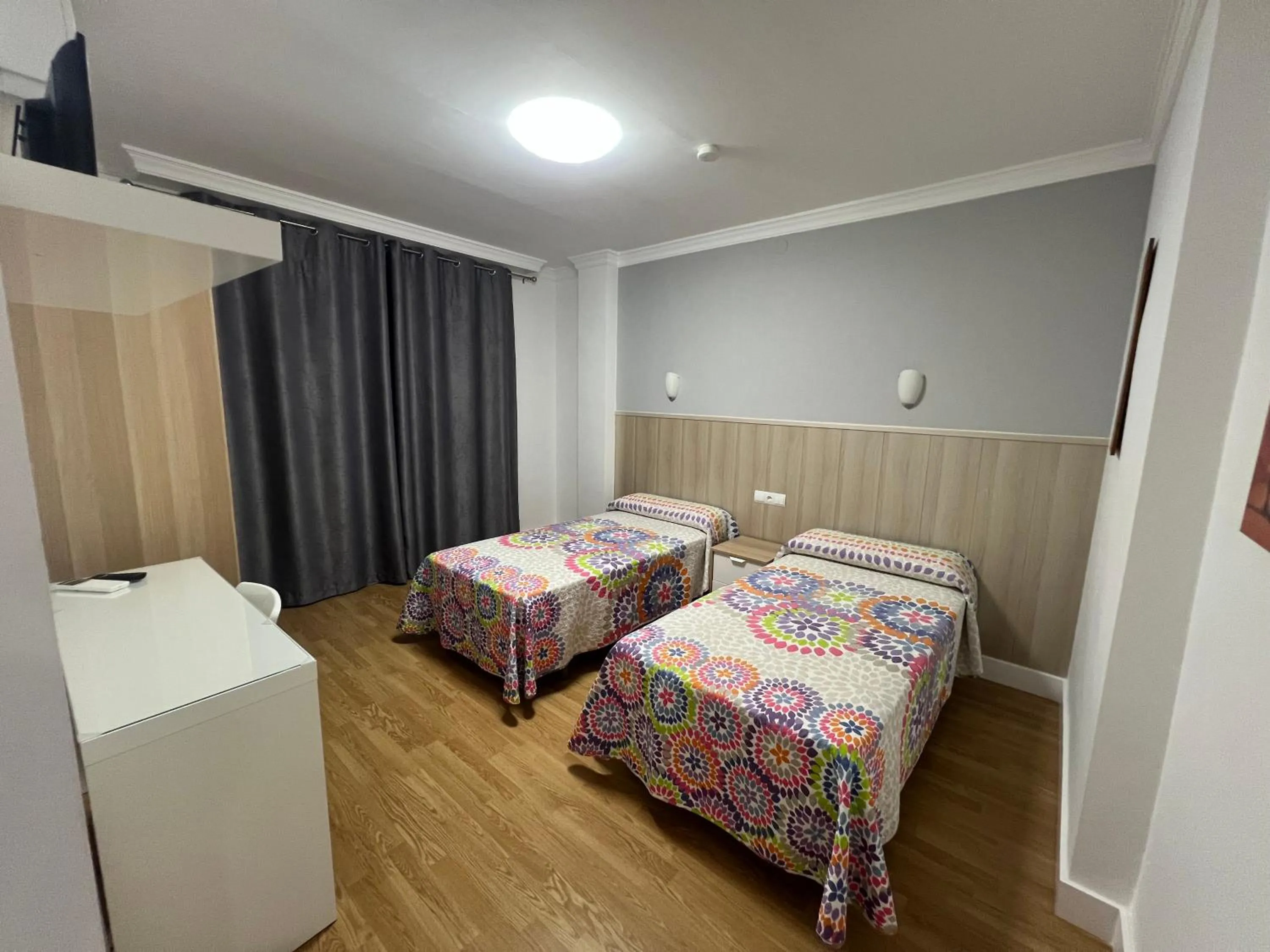 Bedroom, Bed in Hotel Dila