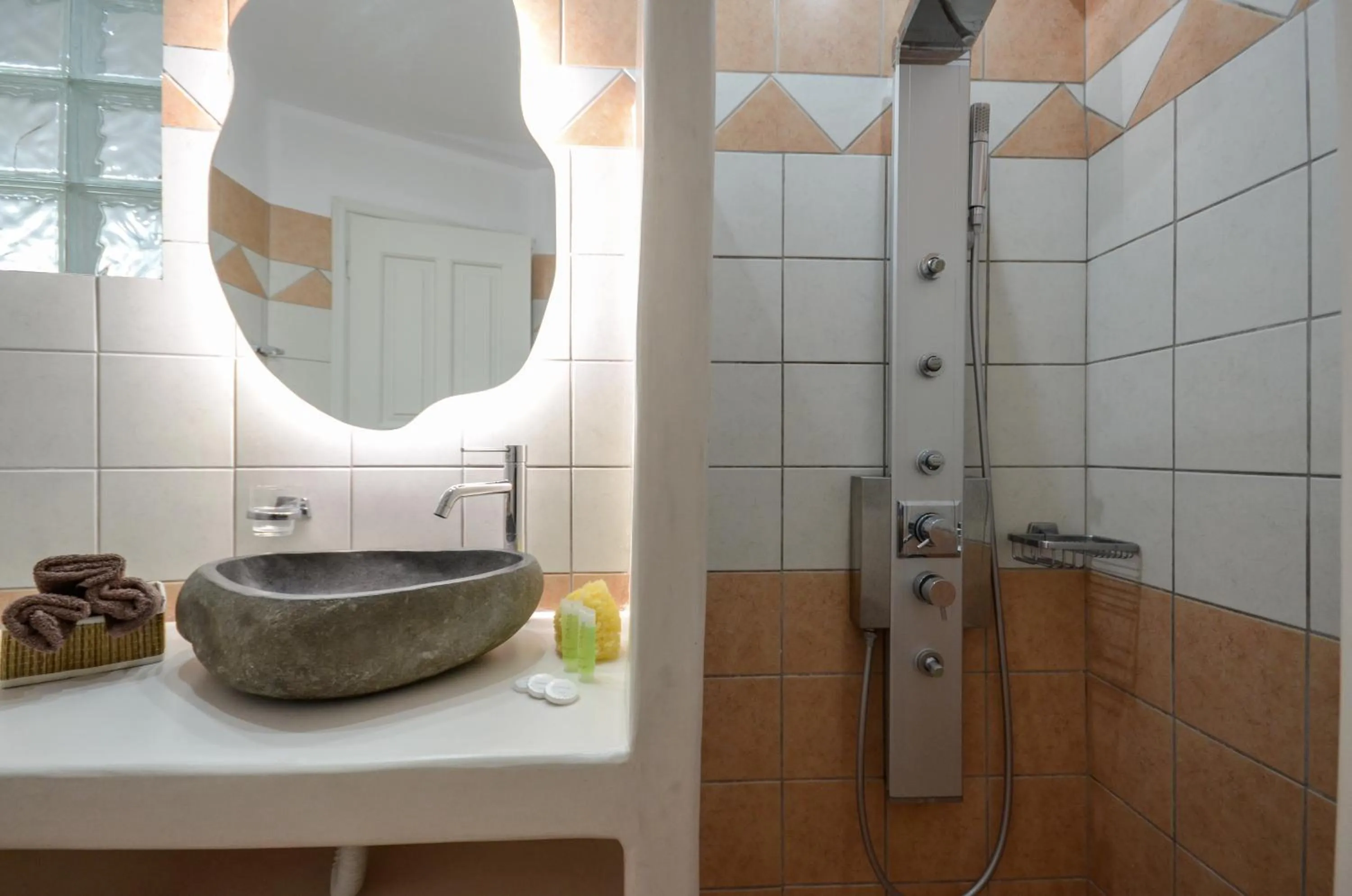 Toilet in Naxos Dream Oniro Studios - Adults Only