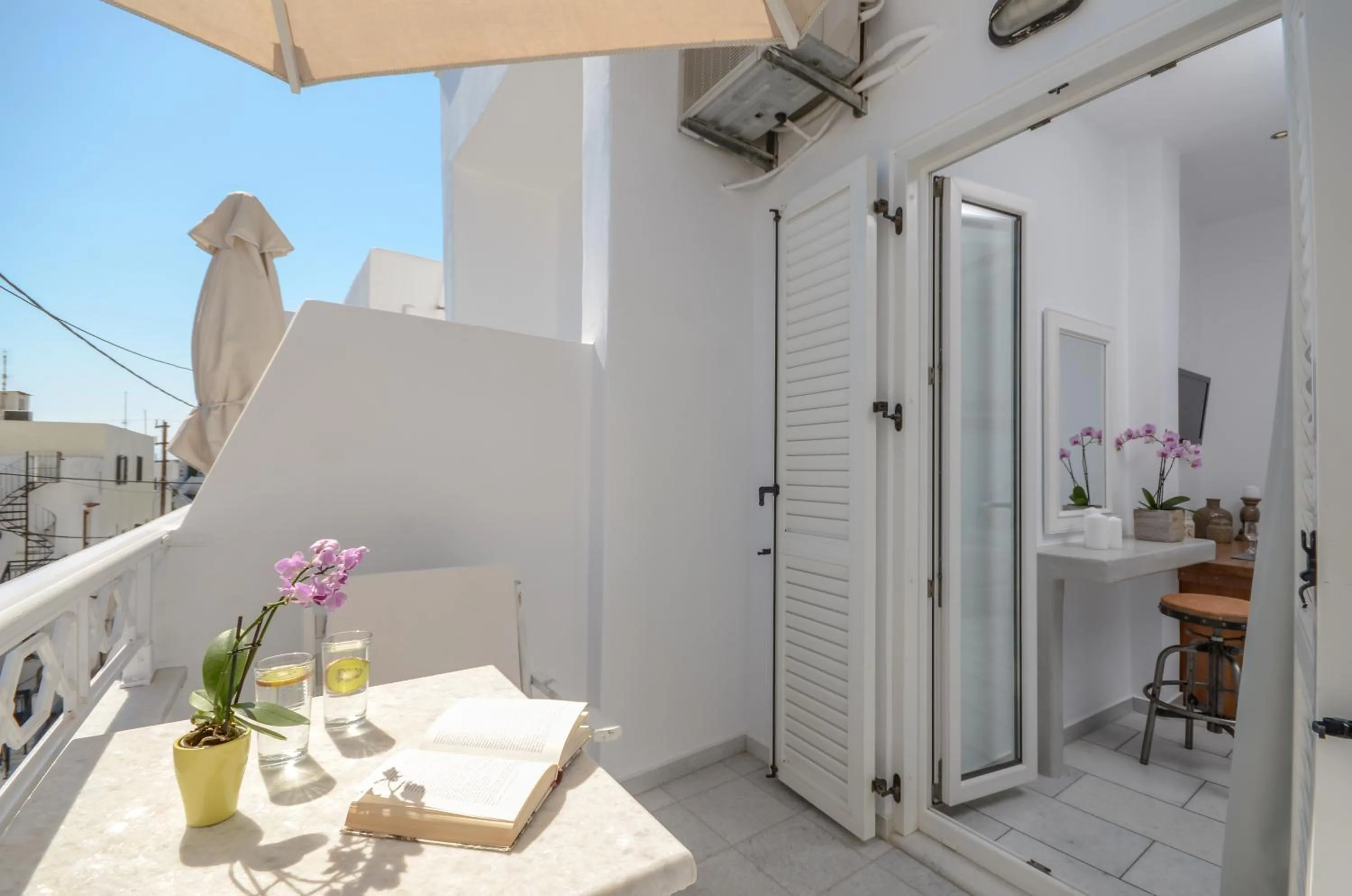 Balcony/Terrace in Naxos Dream Oniro Studios - Adults Only
