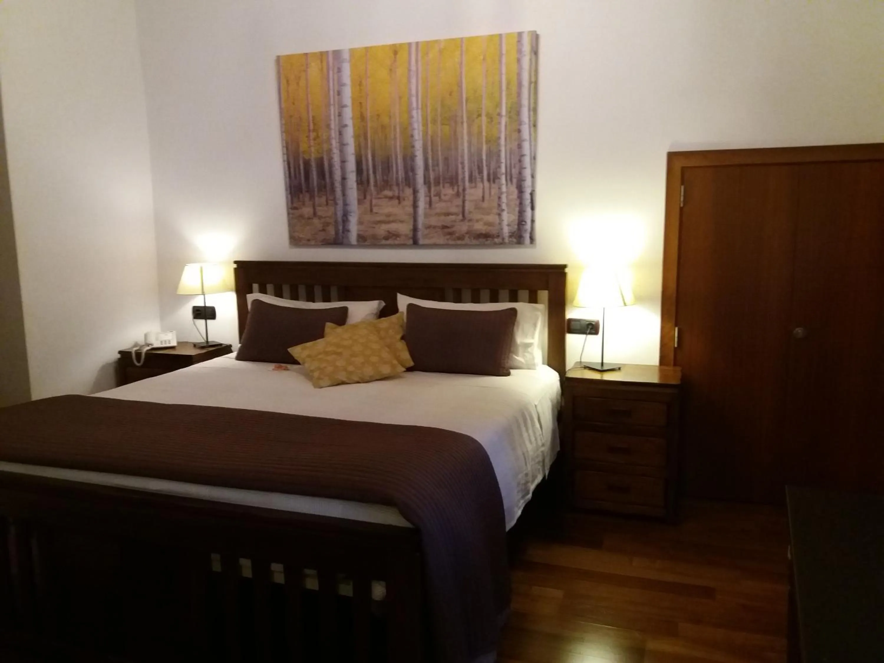 Bed in Hotel Segles - Turismo de Interior