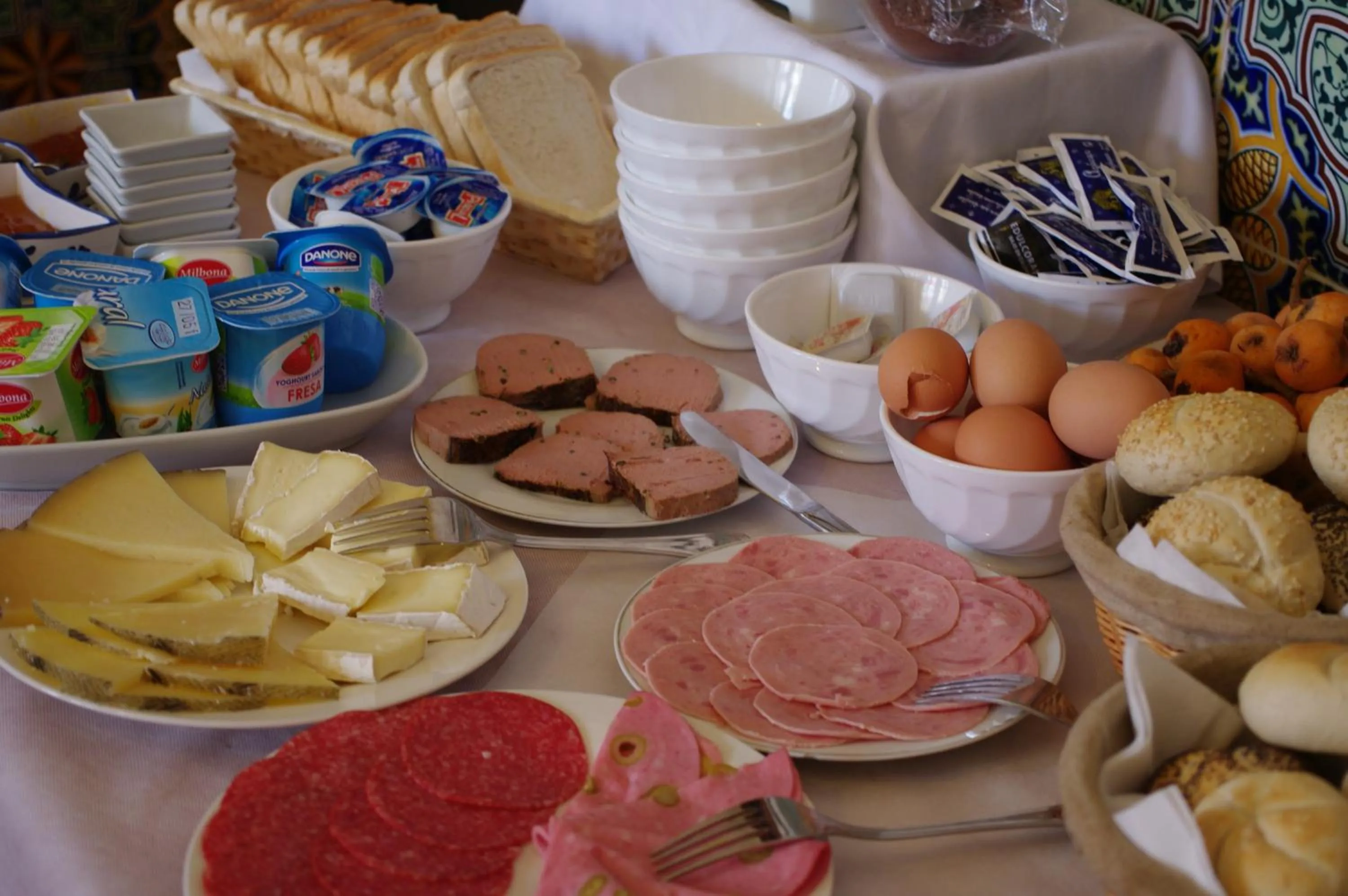 Food and drinks in Hotel Segles - Turismo de Interior