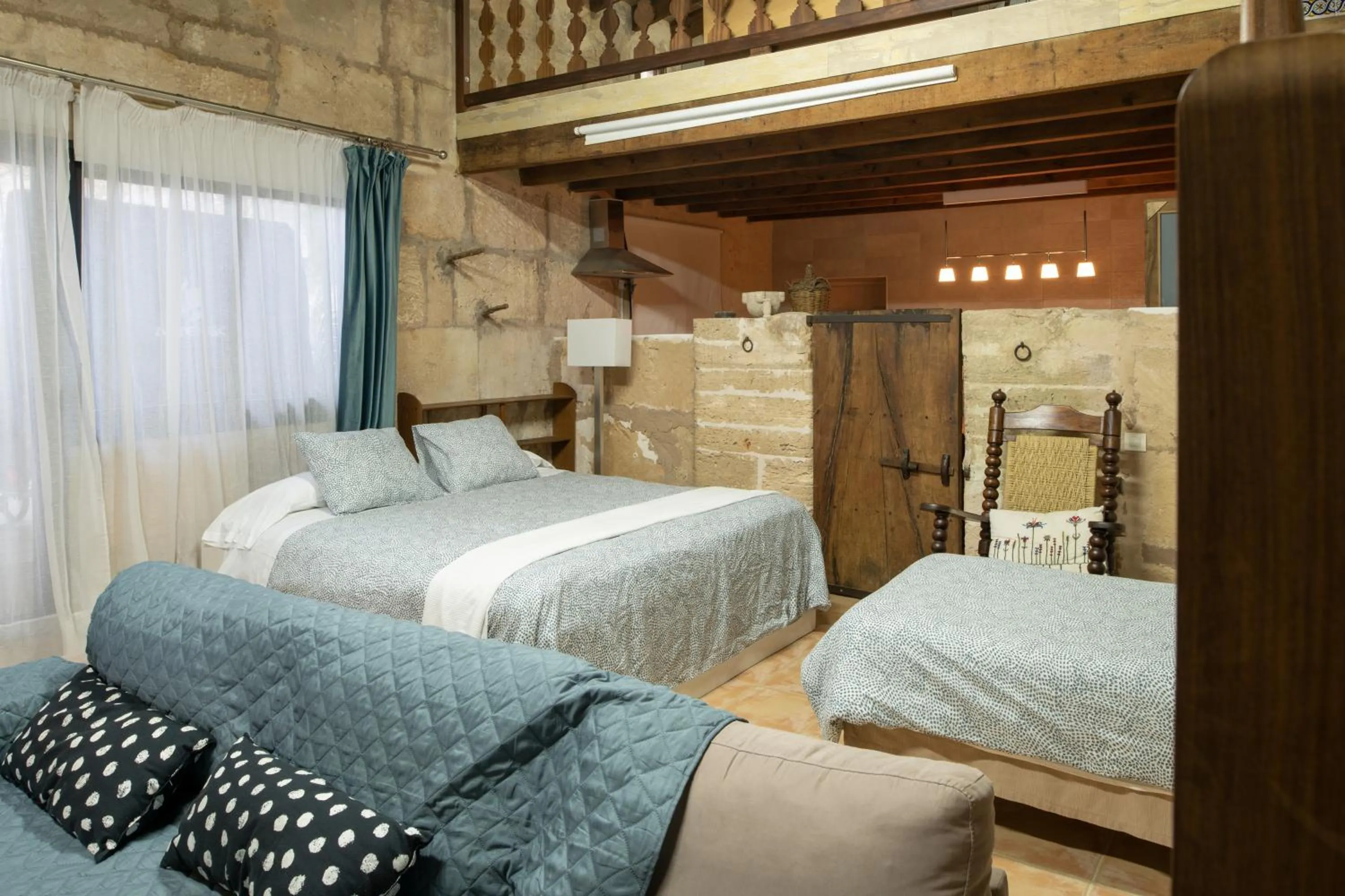 Property building, Bed in Hotel Segles - Turismo de Interior
