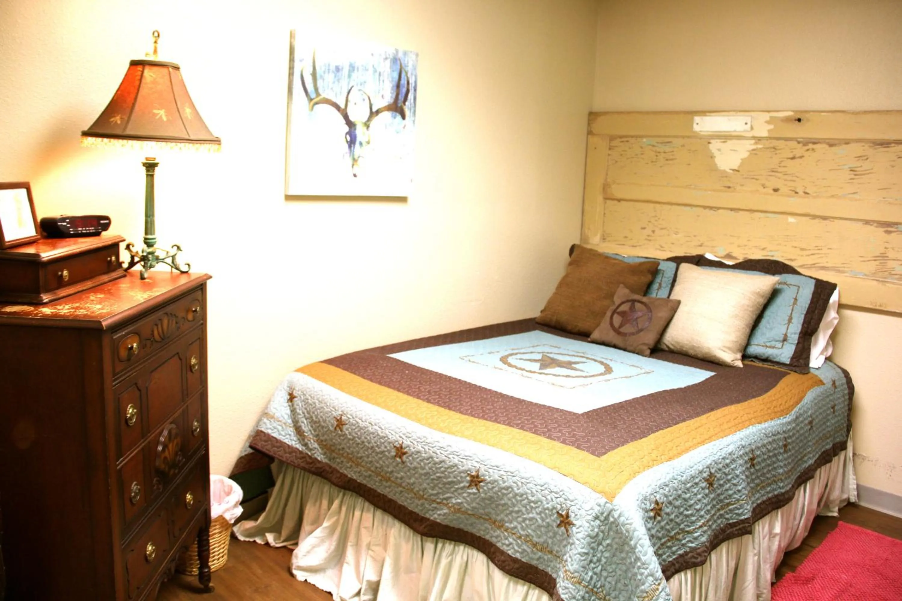 Photo of the whole room in A Place to Stay Rooms