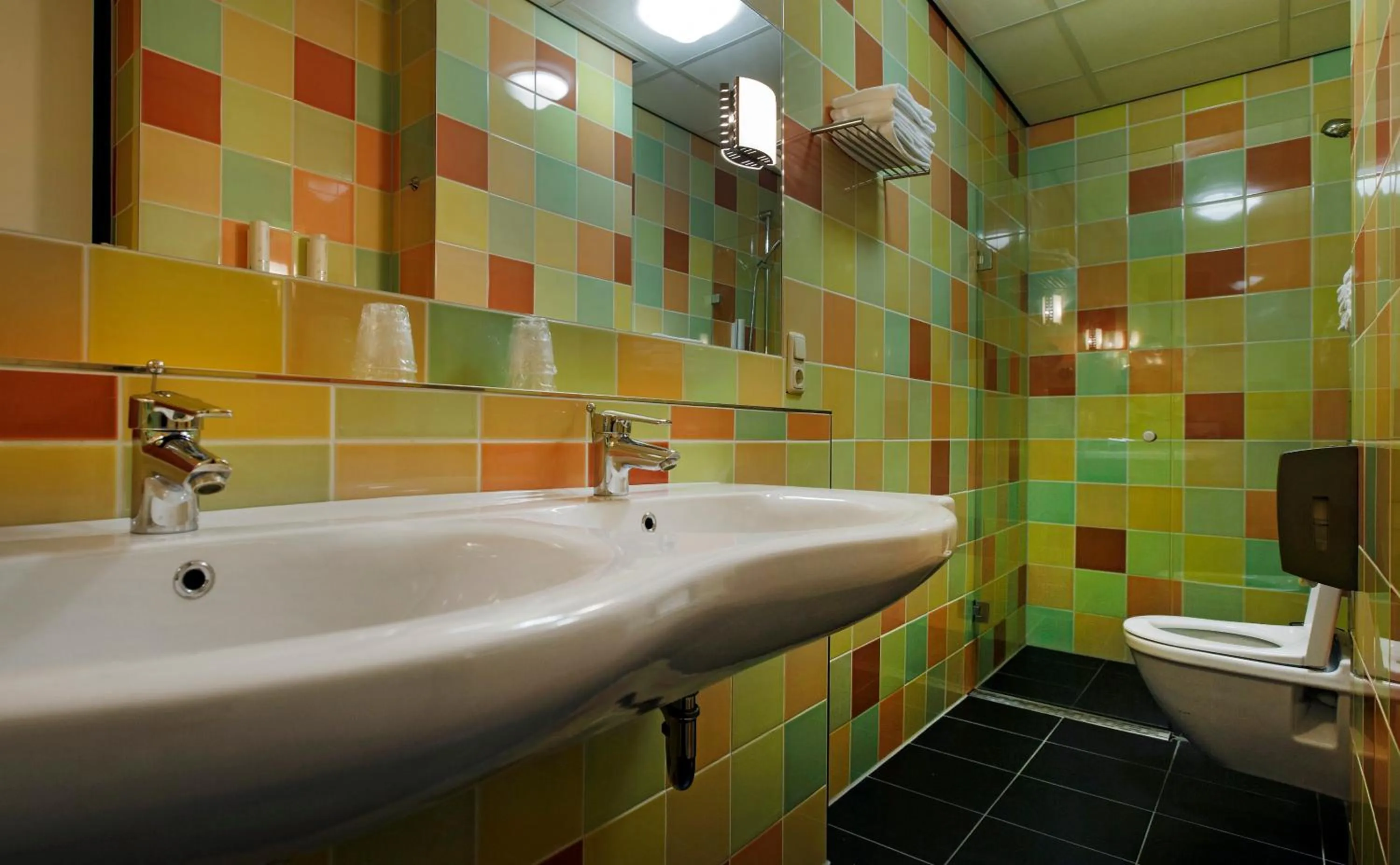 Bathroom in Hotel De Schout