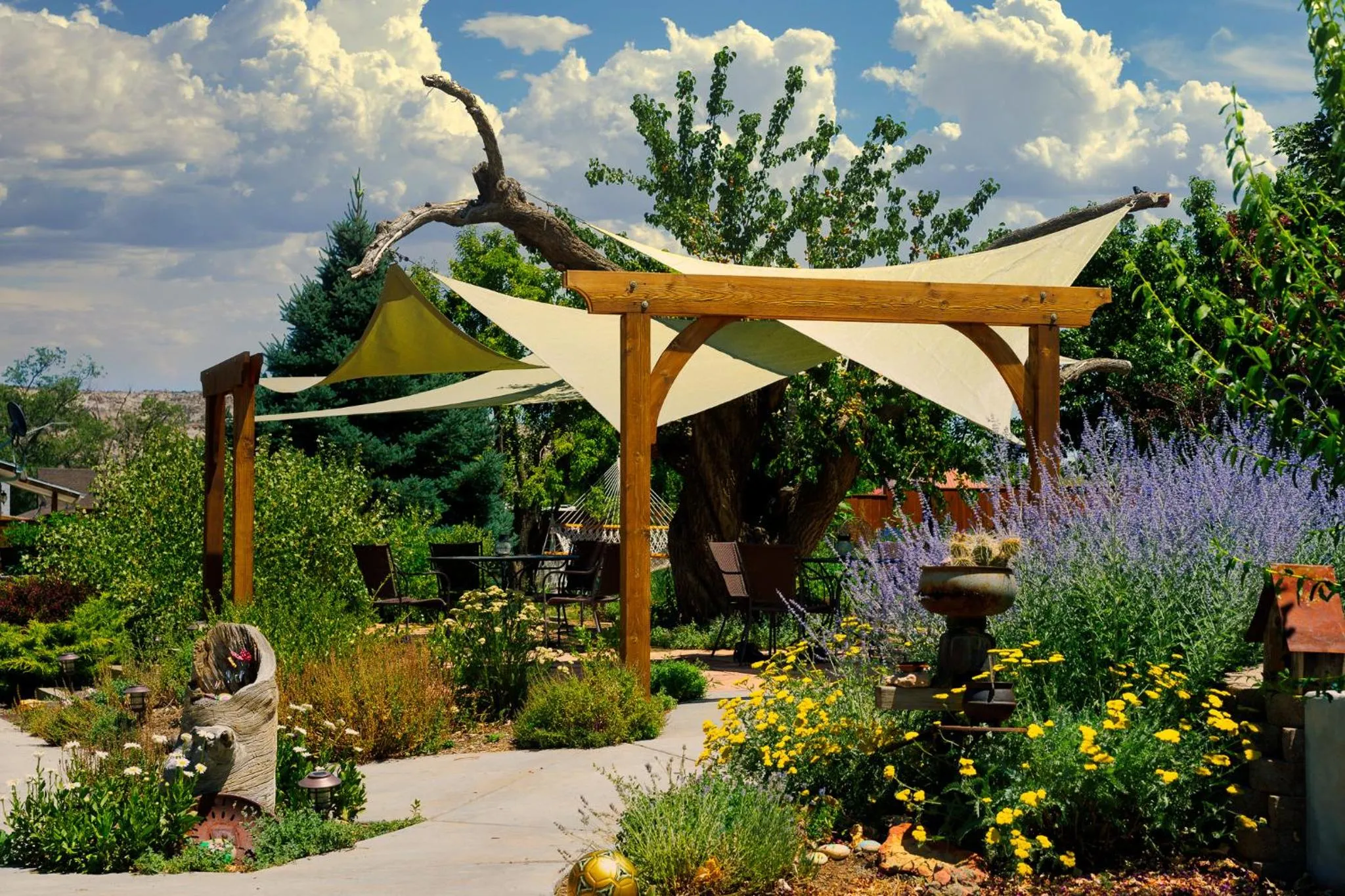 Balcony/Terrace in The Loubird Inn