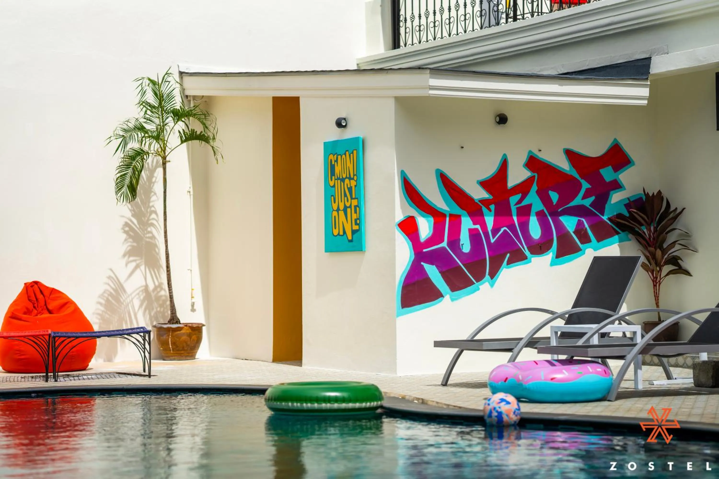 Swimming pool in Zostel Phuket