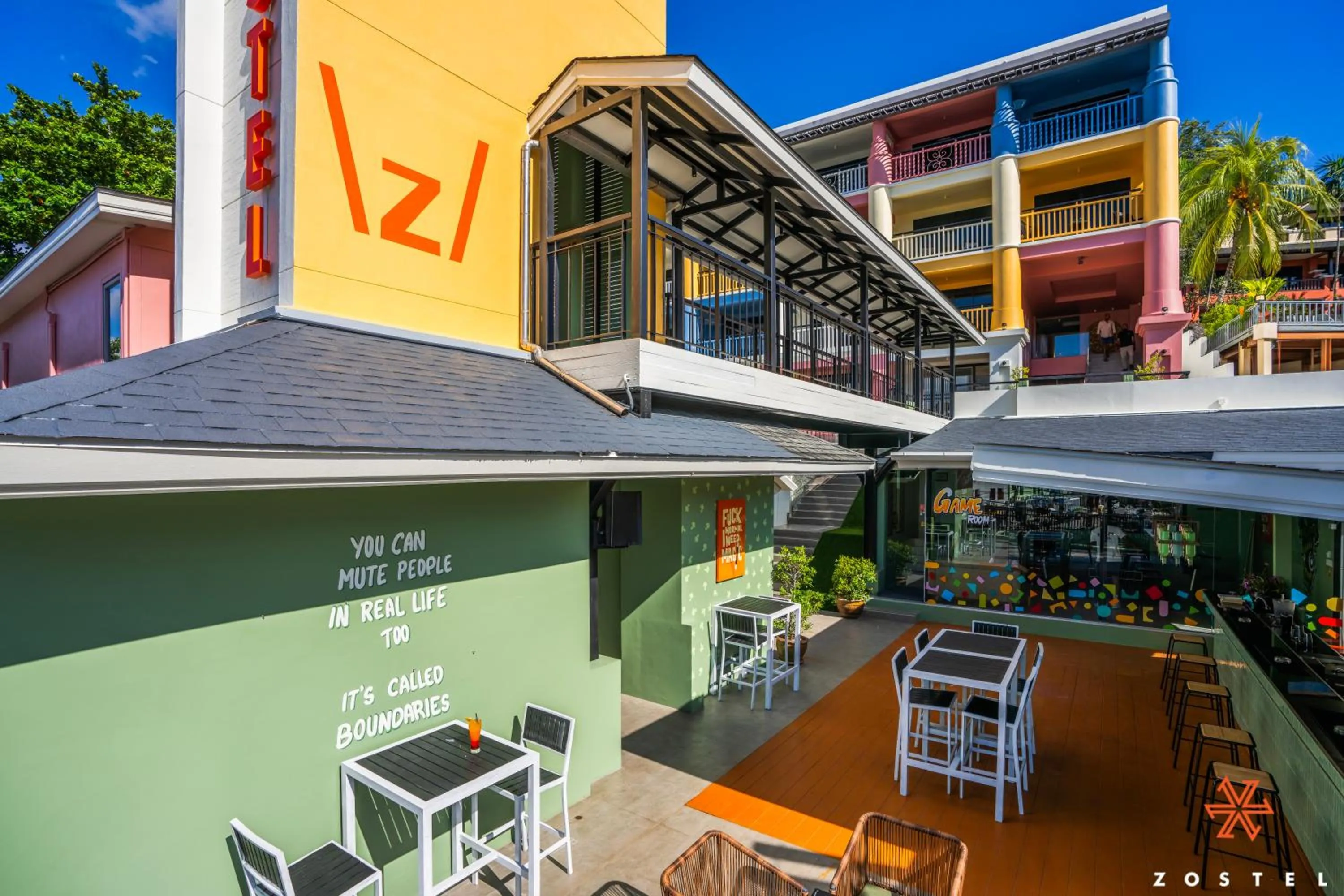 Lounge or bar in Zostel Phuket