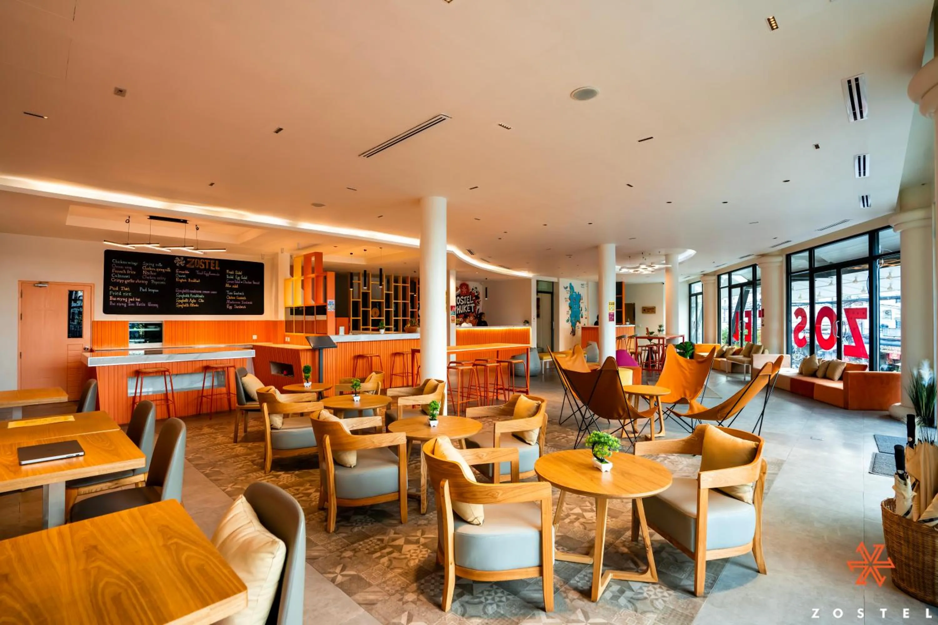 Restaurant/places to eat in Zostel Phuket