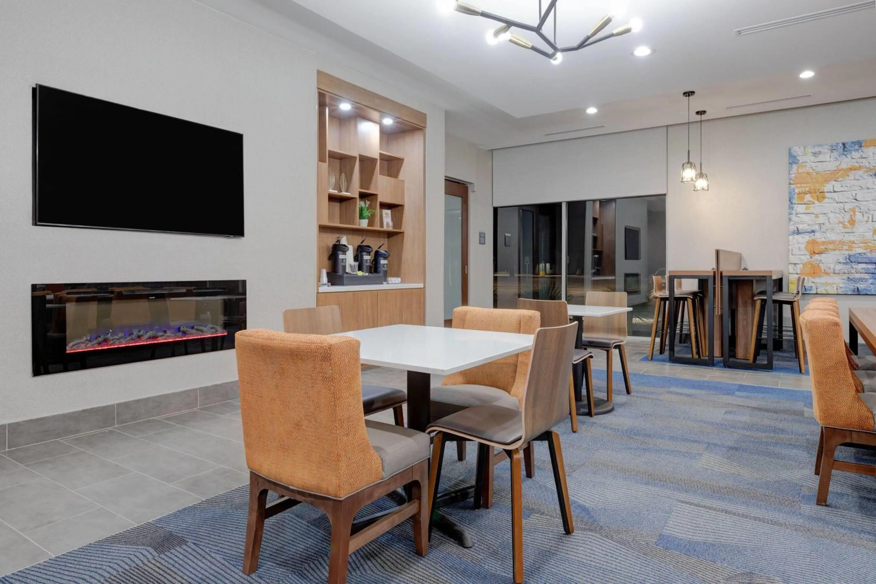 Lobby or reception in La Quinta Inn & Suites by Wyndham Eagle Pass