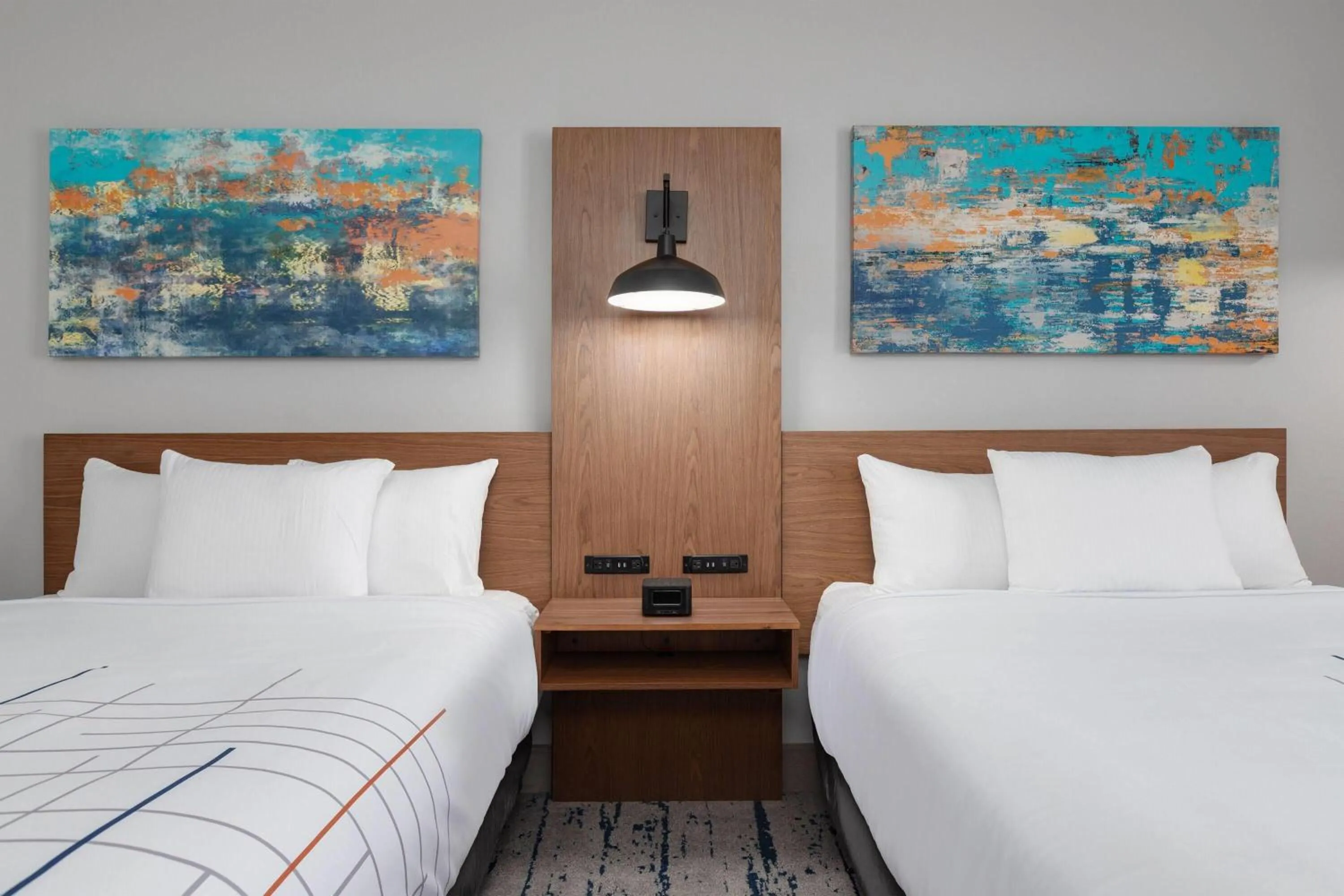 Photo of the whole room, Bed in La Quinta Inn & Suites by Wyndham Eagle Pass