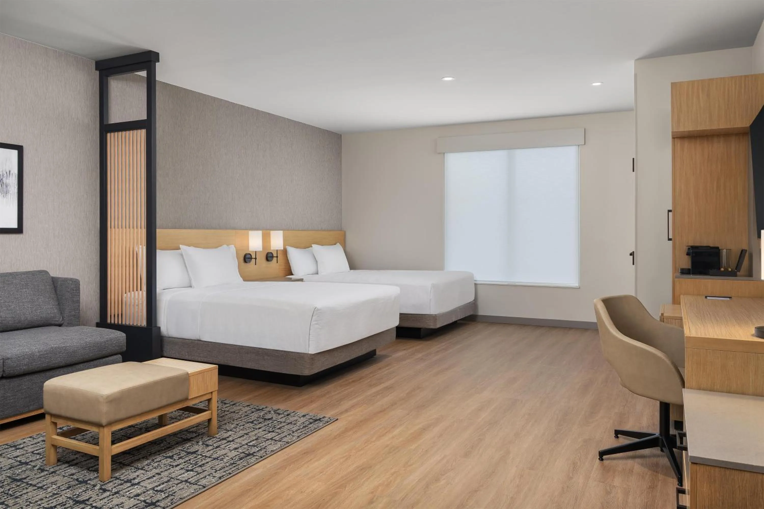 Bedroom, Bed in Hyatt Place Toronto Airport