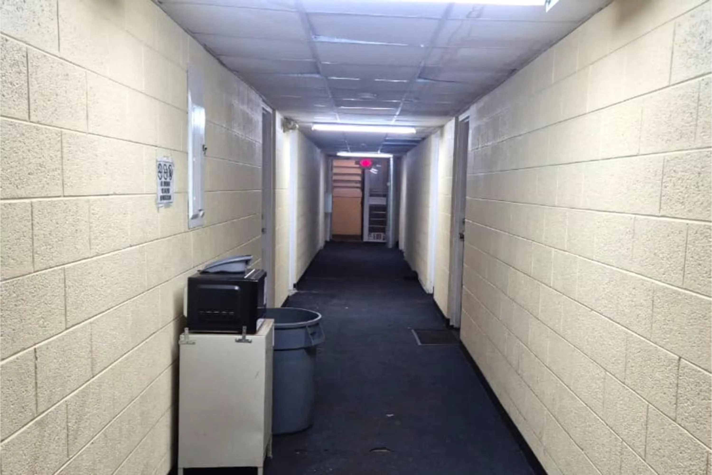 Lobby or reception in Capital O Pleasant Motel Grand Rapids MI