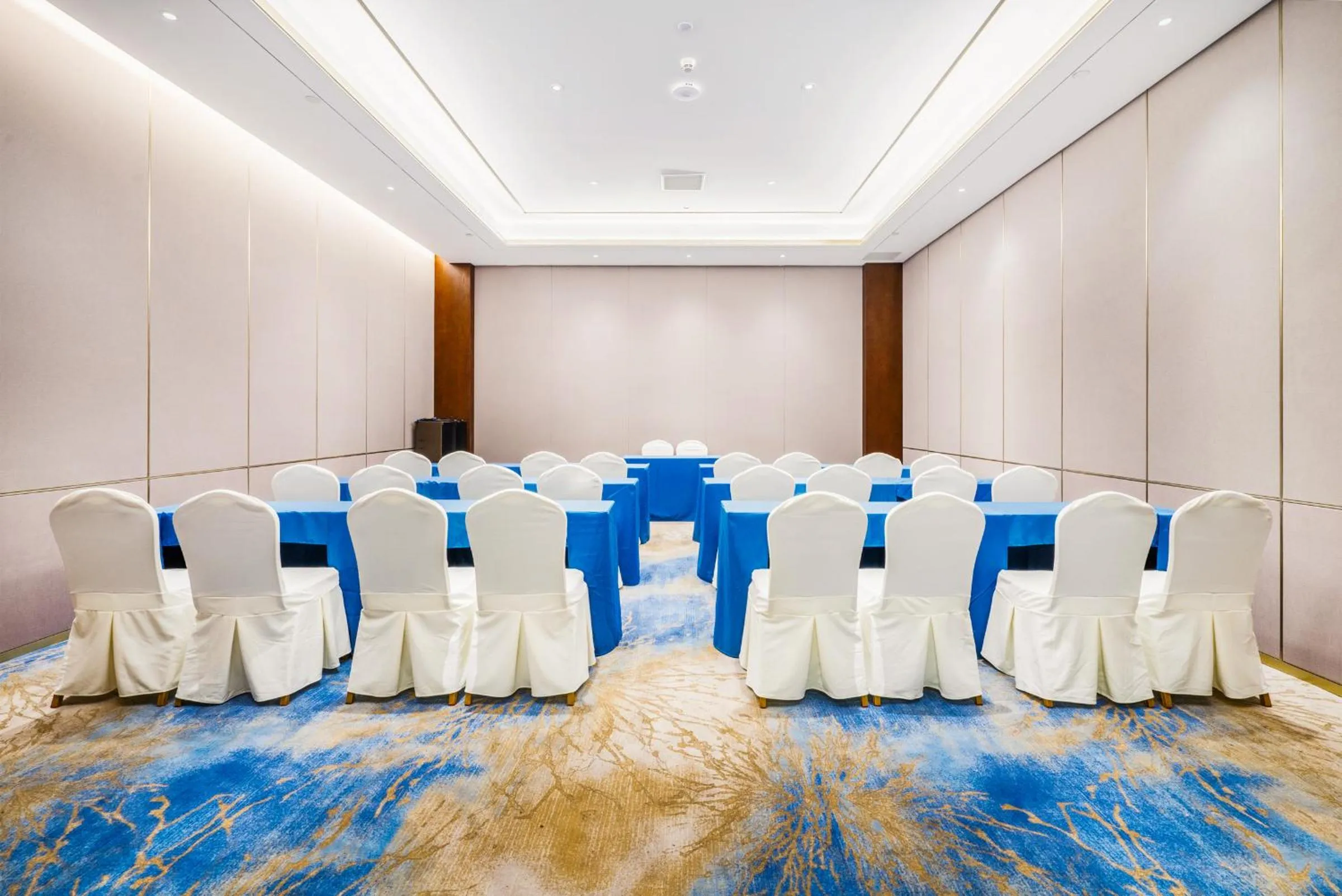 Meeting/conference room in Zhonghao International Hotel