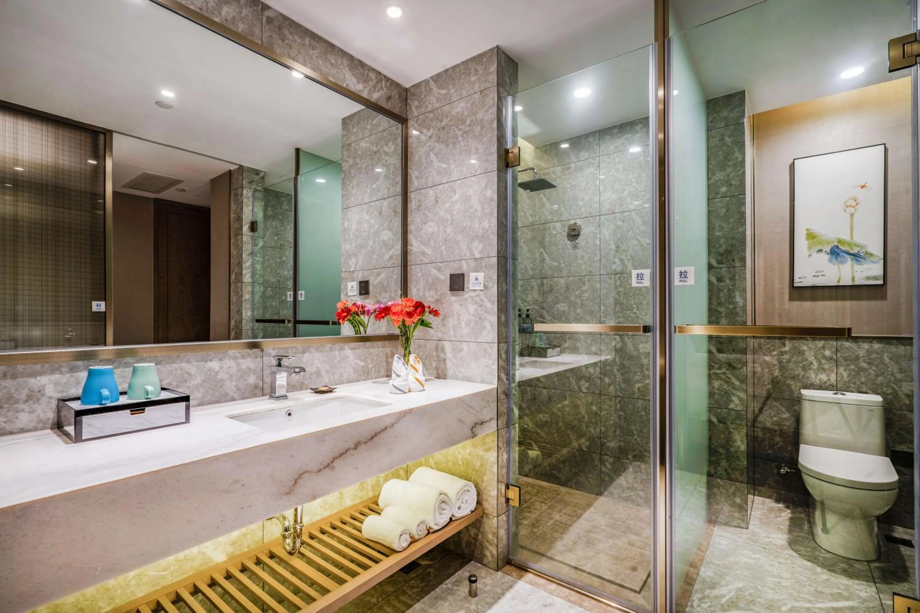 Photo of the whole room in Zhonghao International Hotel