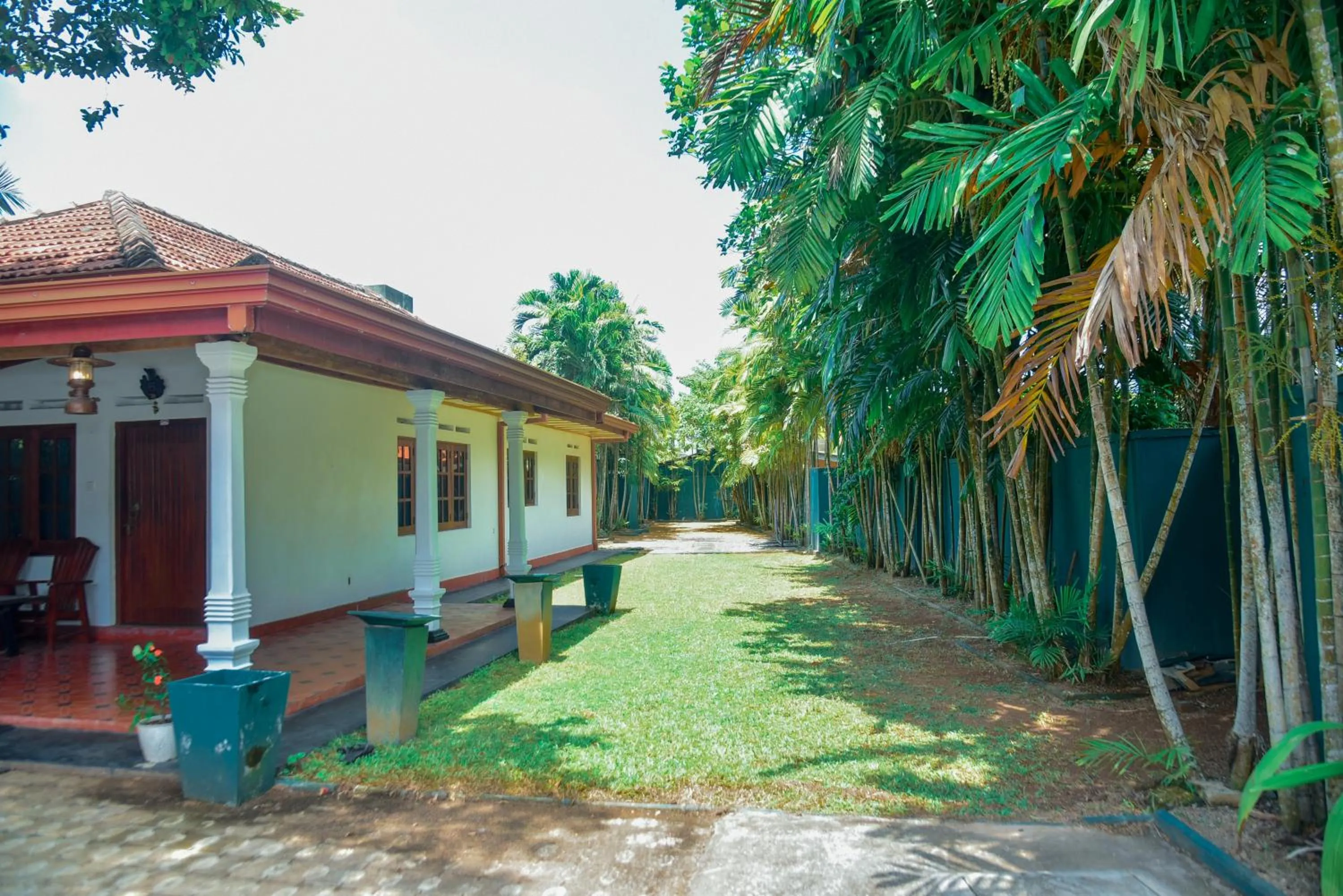 Day in Villa Thotiya