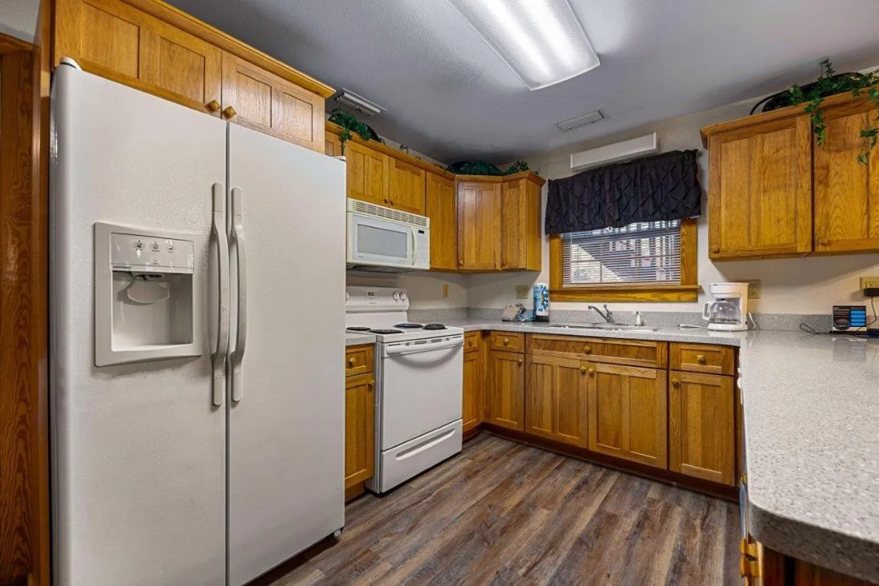 Poplar Point Condo Unit 12A