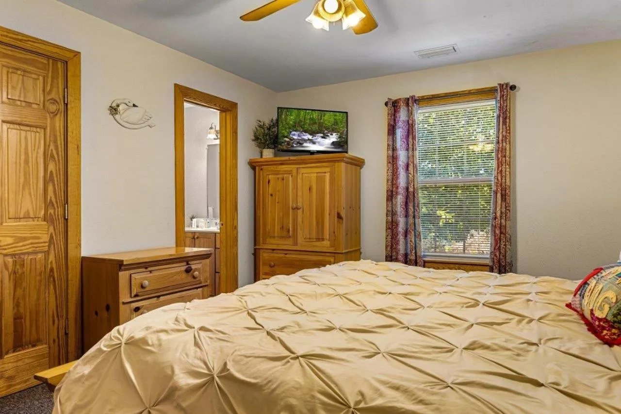 Bed in Poplar Point Condo Unit 12A