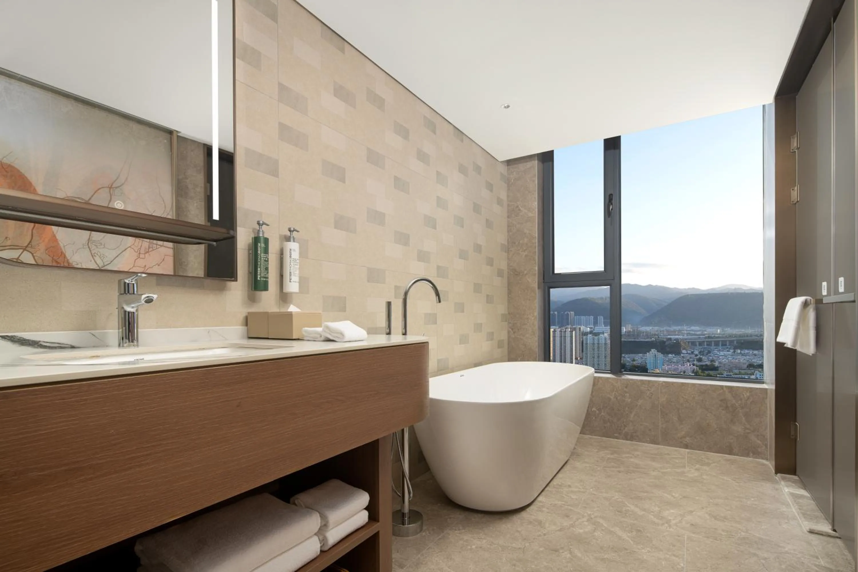 Bath in Hilton Garden Inn Lanzhou Anning