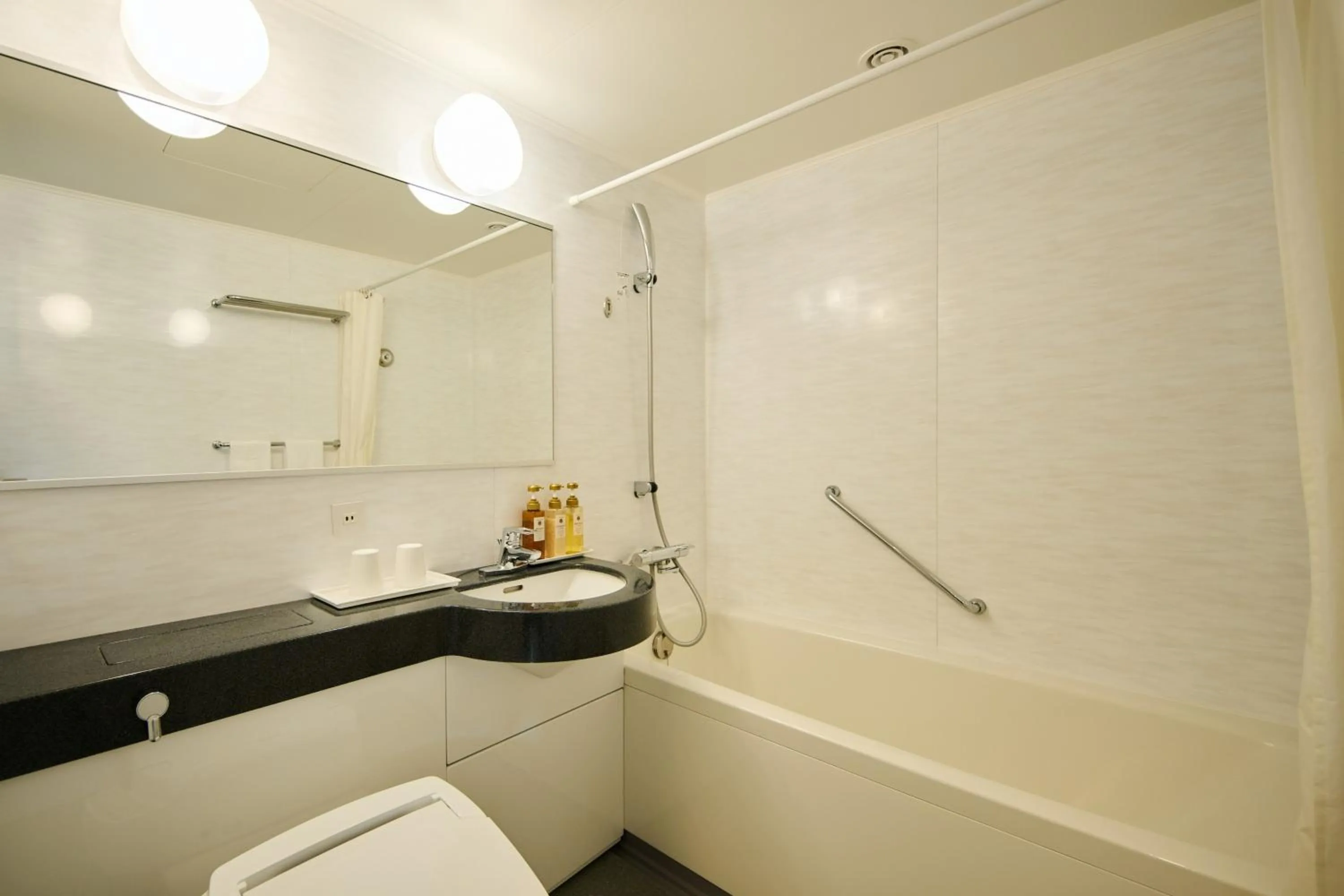 Shower in Hotel Laforet Nasu