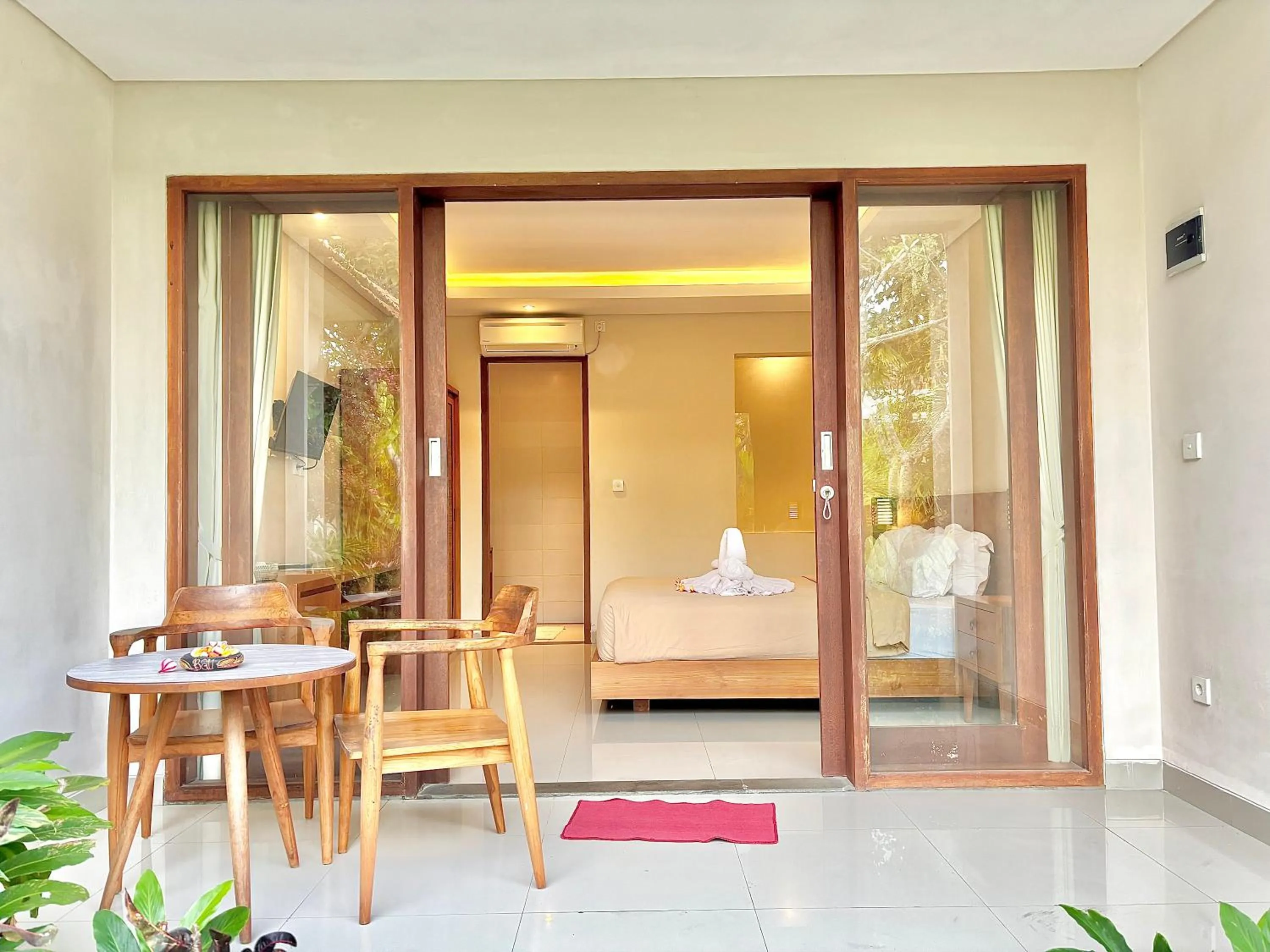 Balcony/Terrace in Kamayu Ubud by Puri Signatures