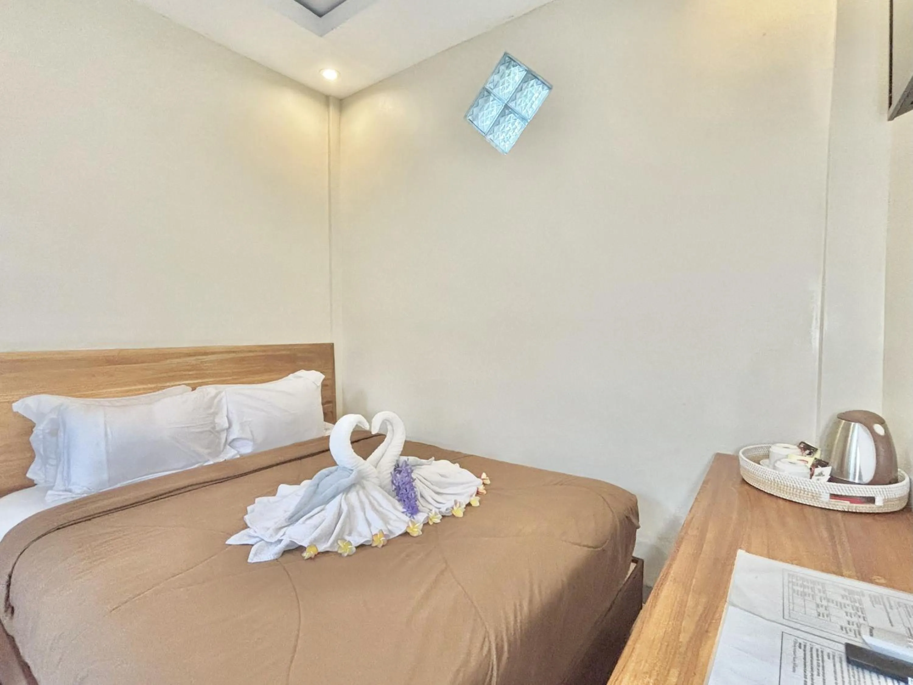 Bedroom, Bed in Kamayu Ubud by Puri Signatures