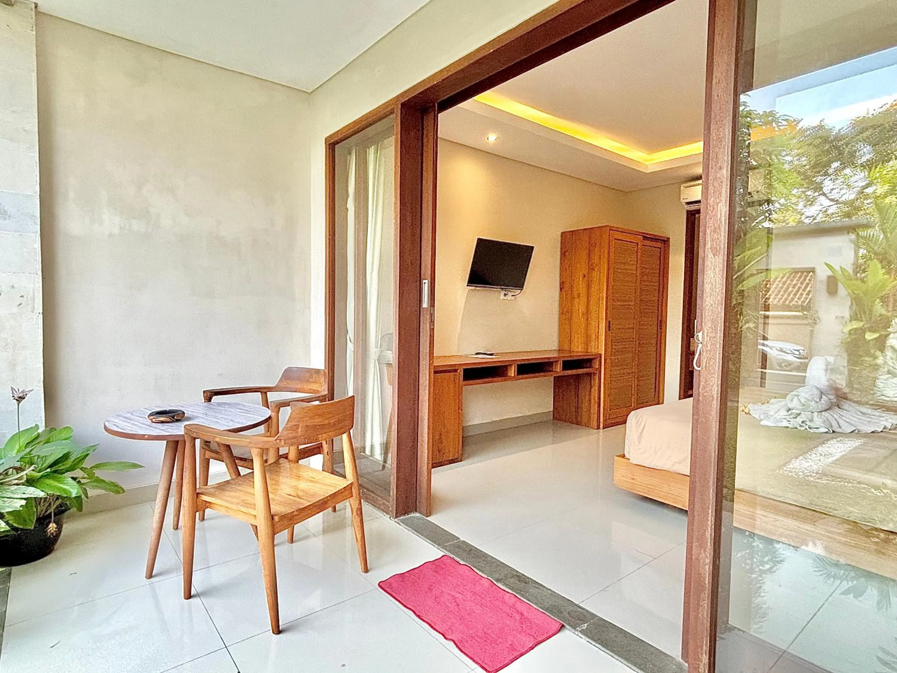 TV and multimedia in Kamayu Ubud by Puri Signatures