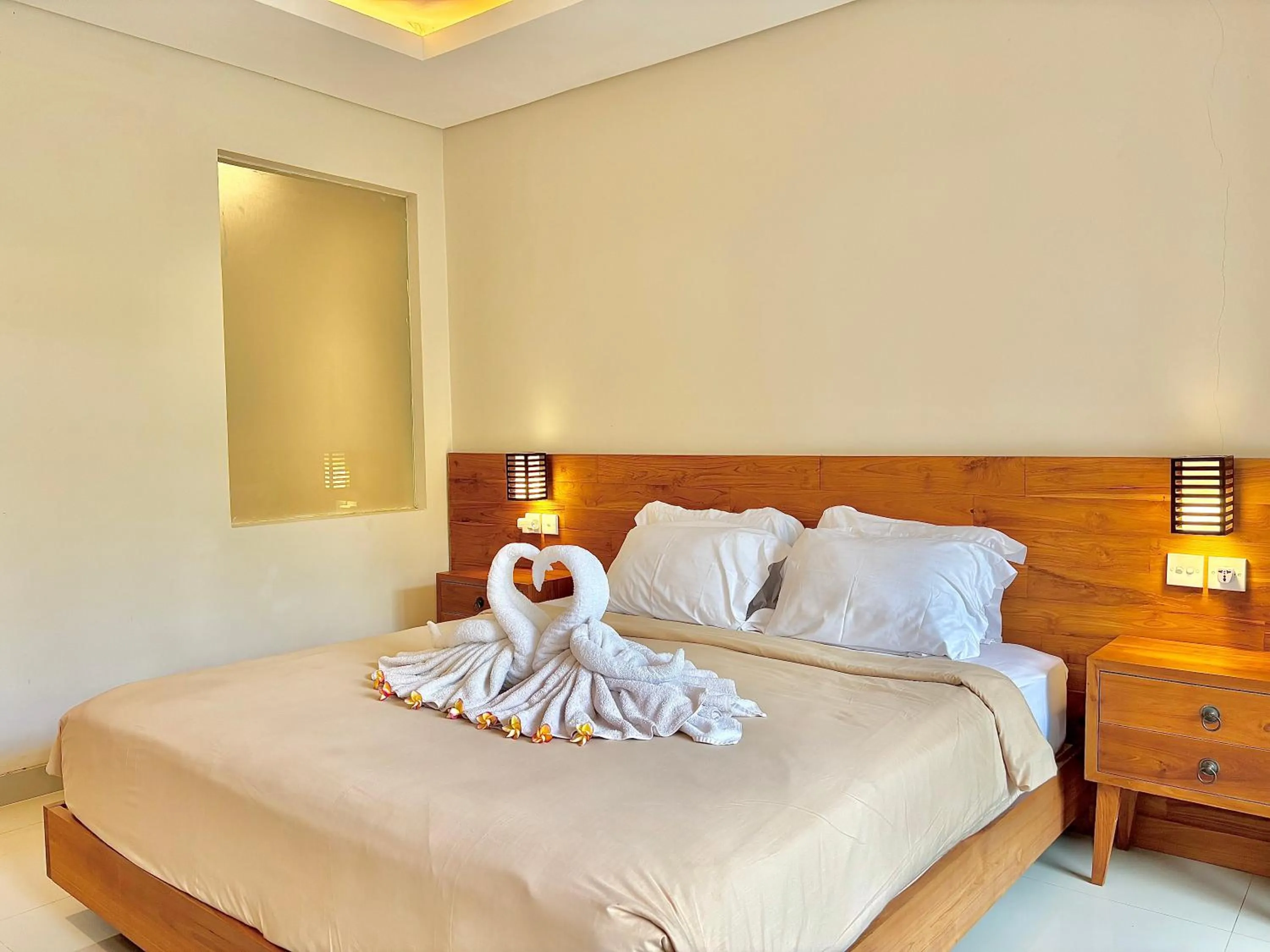 Bed in Kamayu Ubud by Puri Signatures