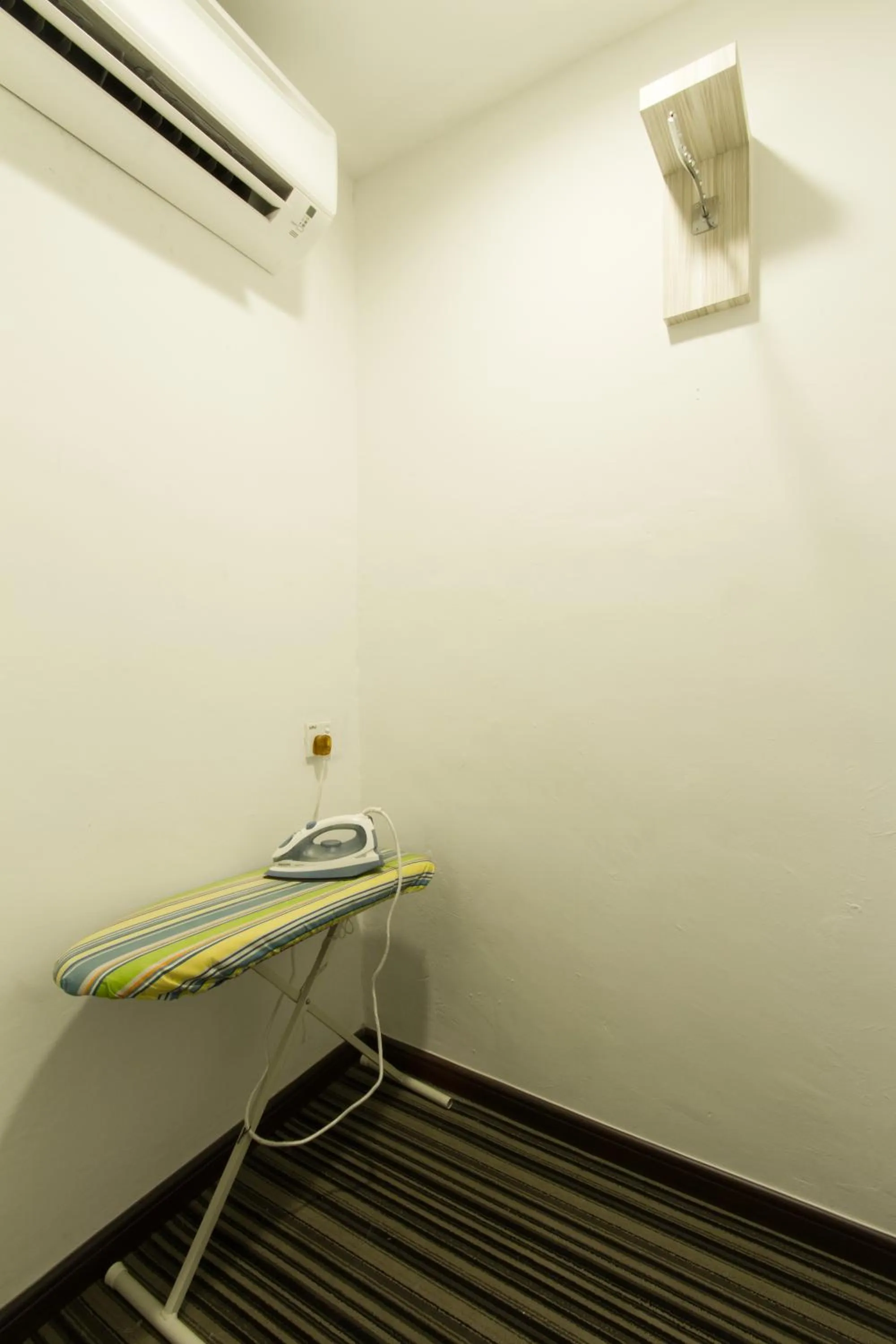 Area and facilities in JS Hotel