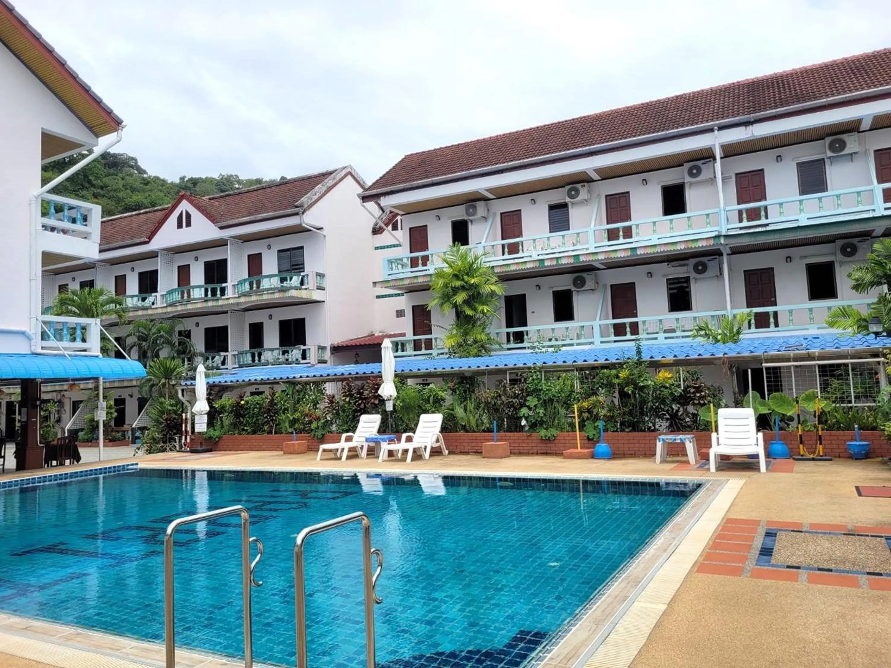 Swimming pool in Rabbit Mansion Patong Hotel