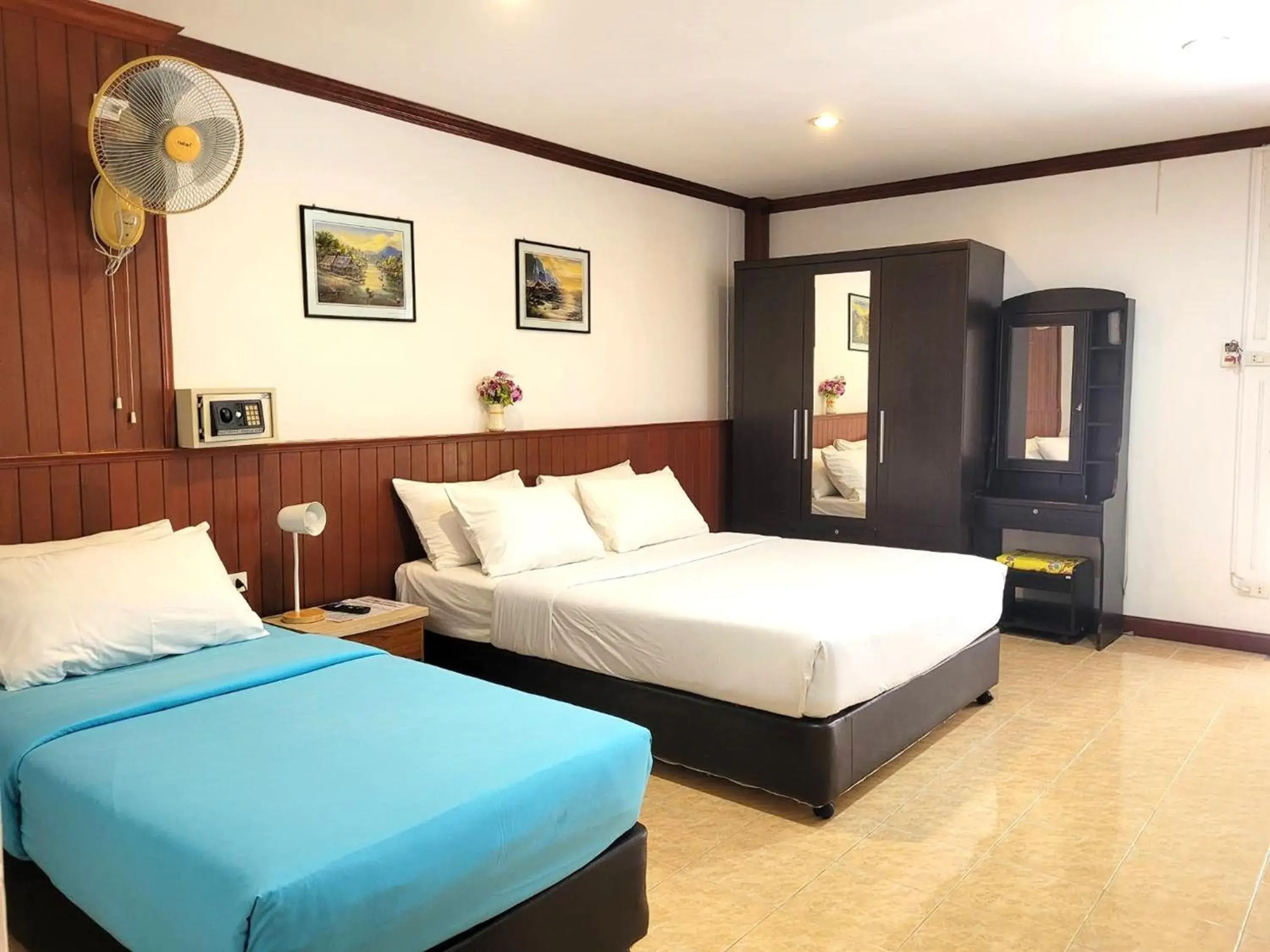 Deluxe Triple Room with Balcony in Rabbit Mansion Patong Hotel Deluxe Triple Room with Balcony in Rabbit Mansion Patong Hotel