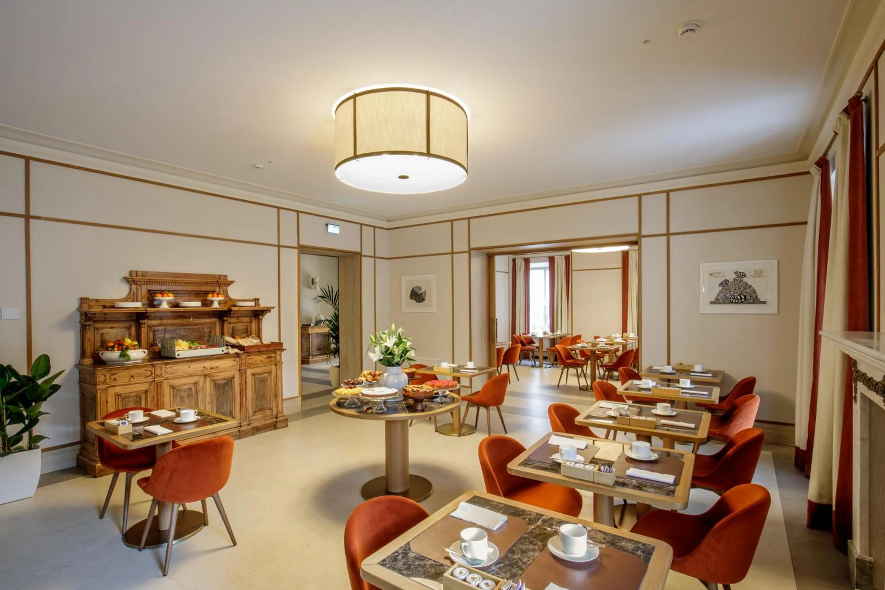 Restaurant/places to eat in Villa Miliani