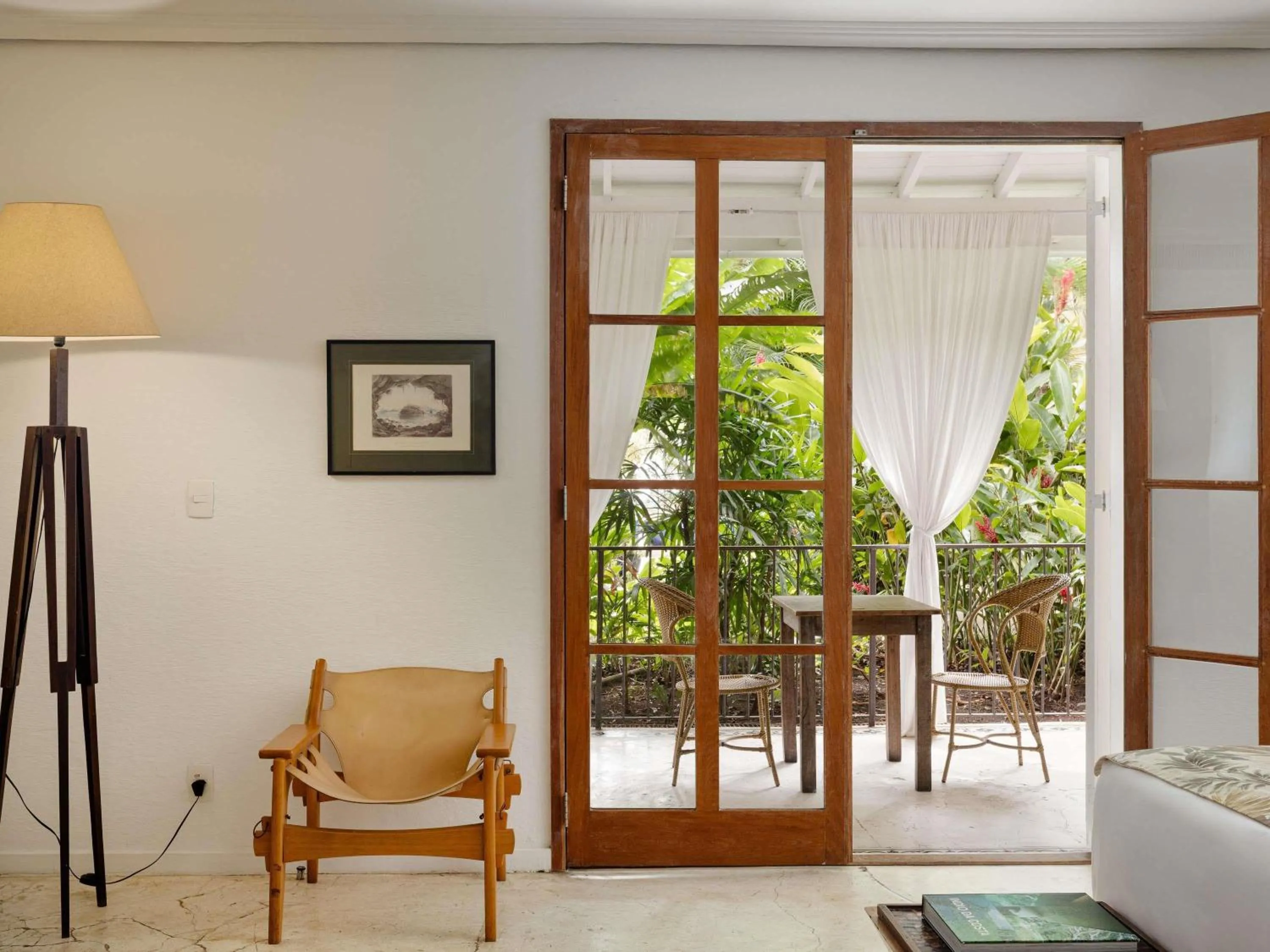 Bedroom in Santa Teresa Hotel Rio de Janeiro - MGallery Collection