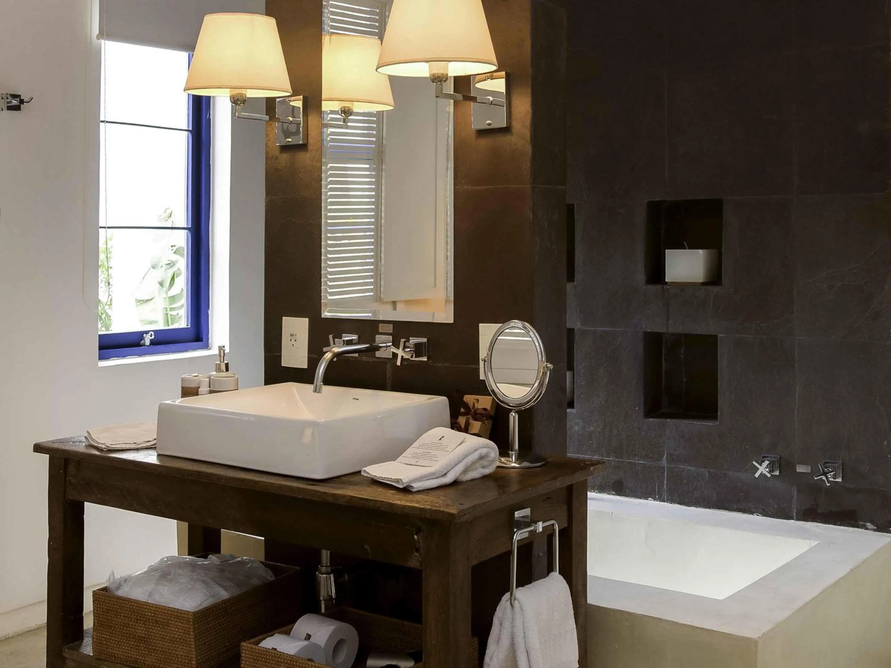 Bedroom in Santa Teresa Hotel Rio de Janeiro - MGallery Collection