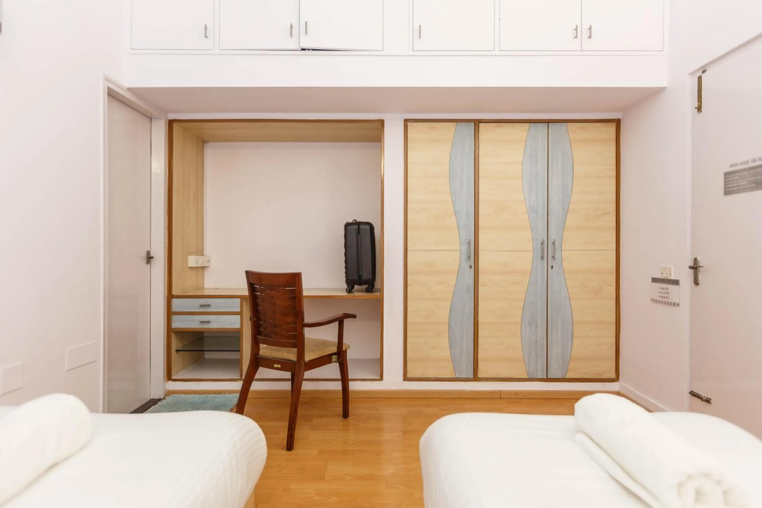 Bedroom, Bed in Locul Uptown - Near Bangalore Palace Grounds