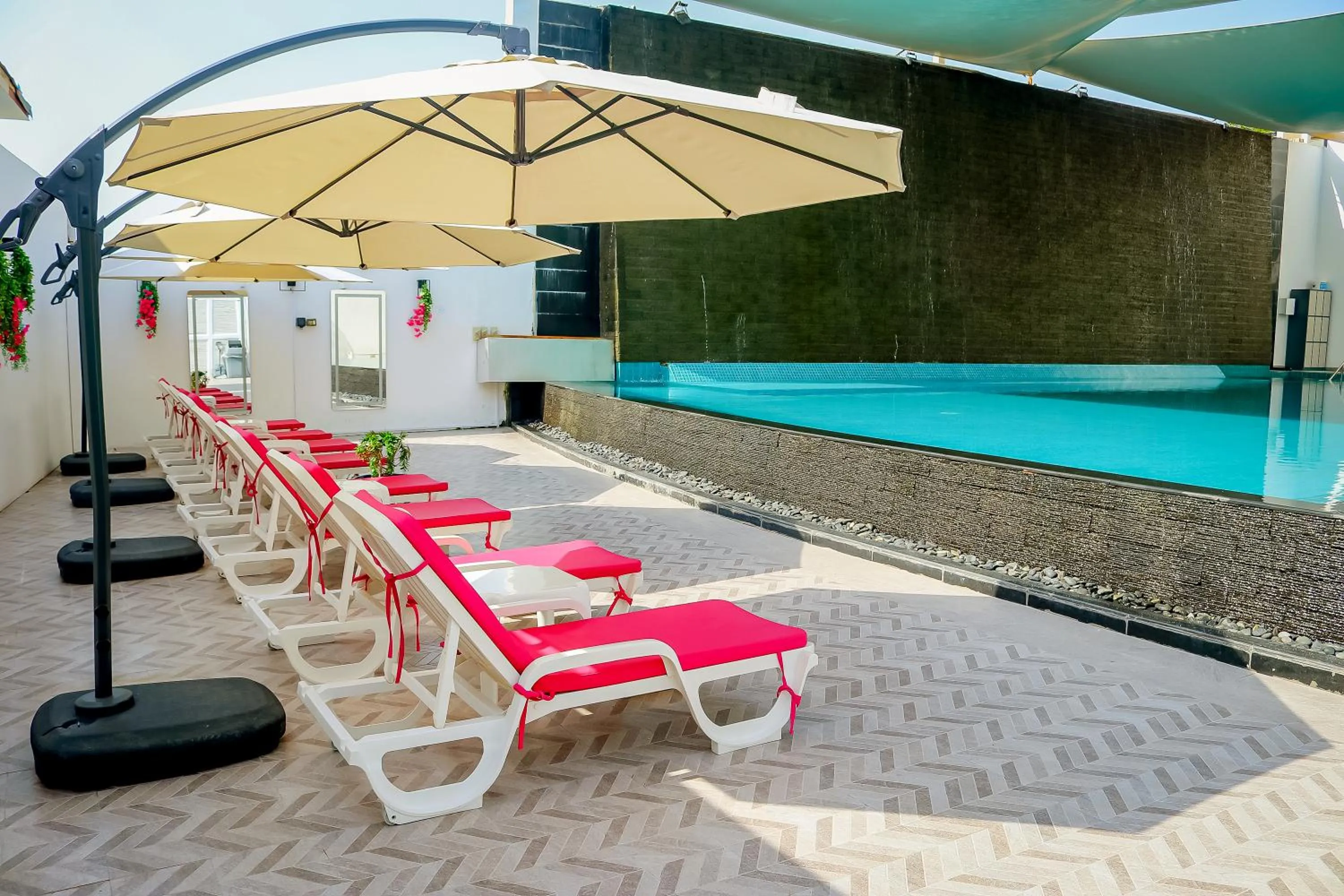 Swimming pool in Lagoona Beach Luxury Resort and Spa