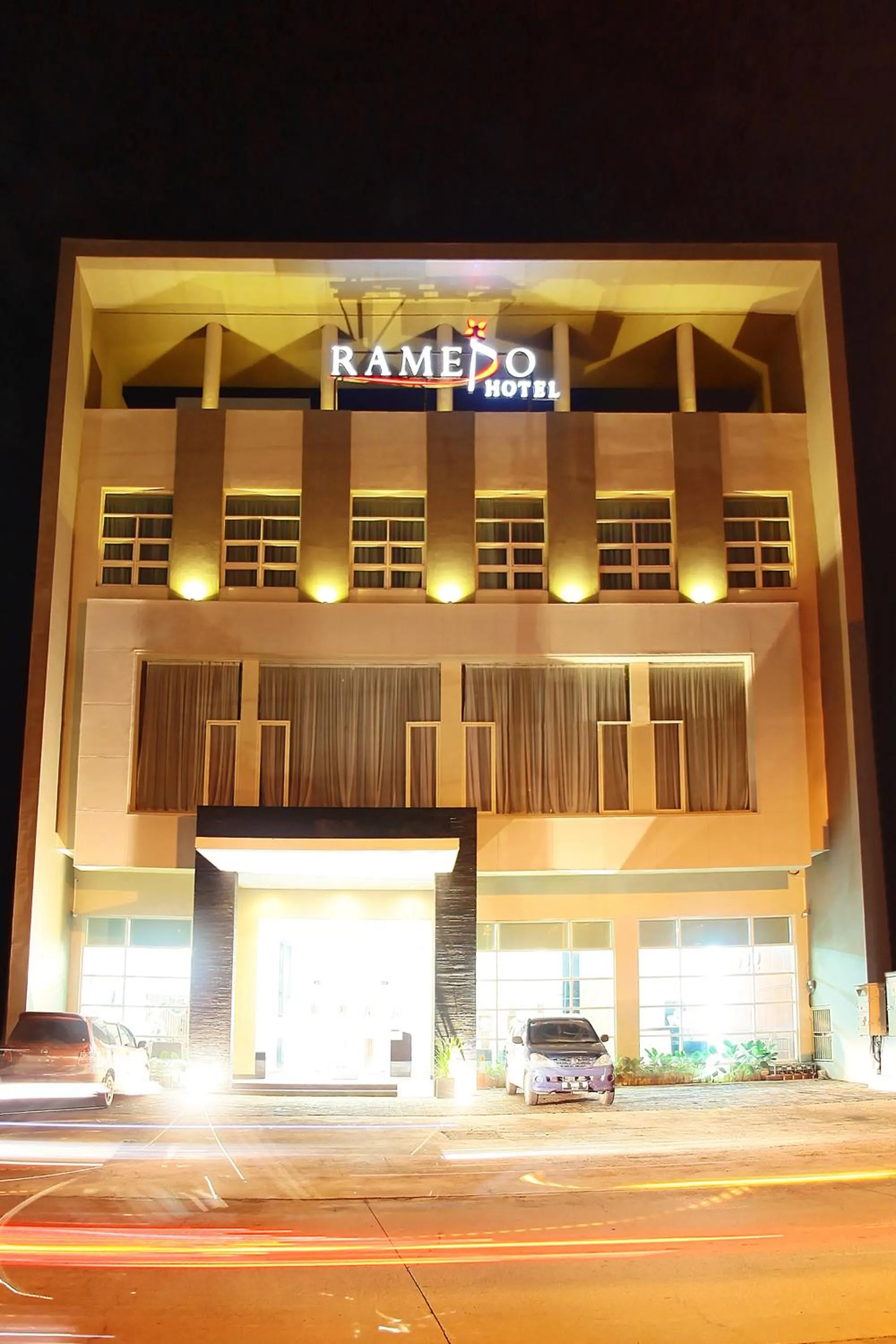 Property building in Ramedo Hotel